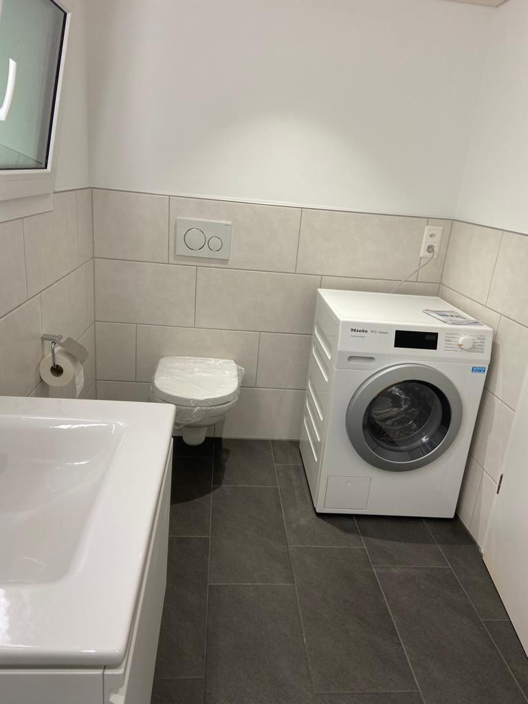 Waschmaschine in der Wohnung in DU/WC 