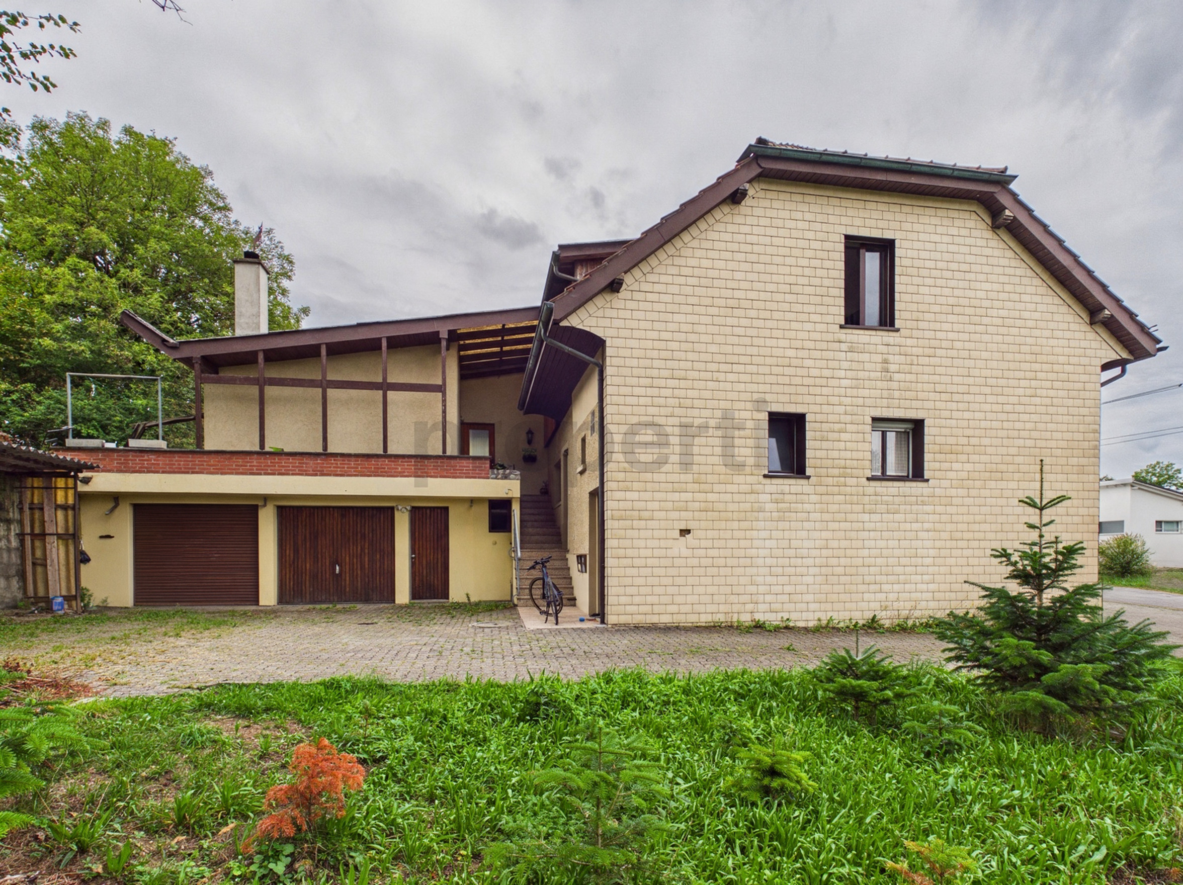 Foto 1