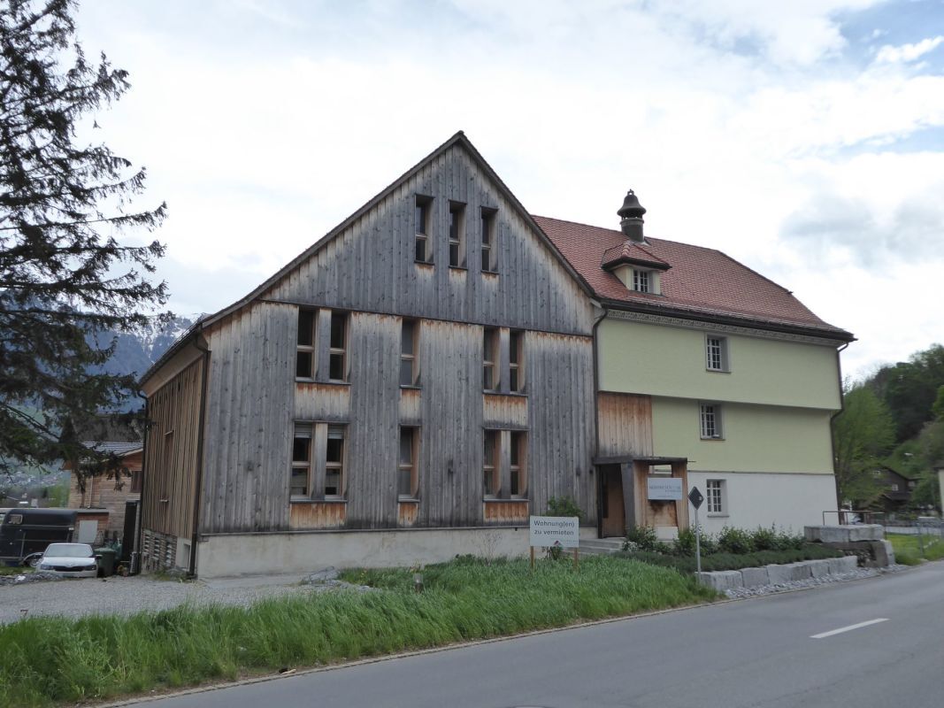 Photo 16
