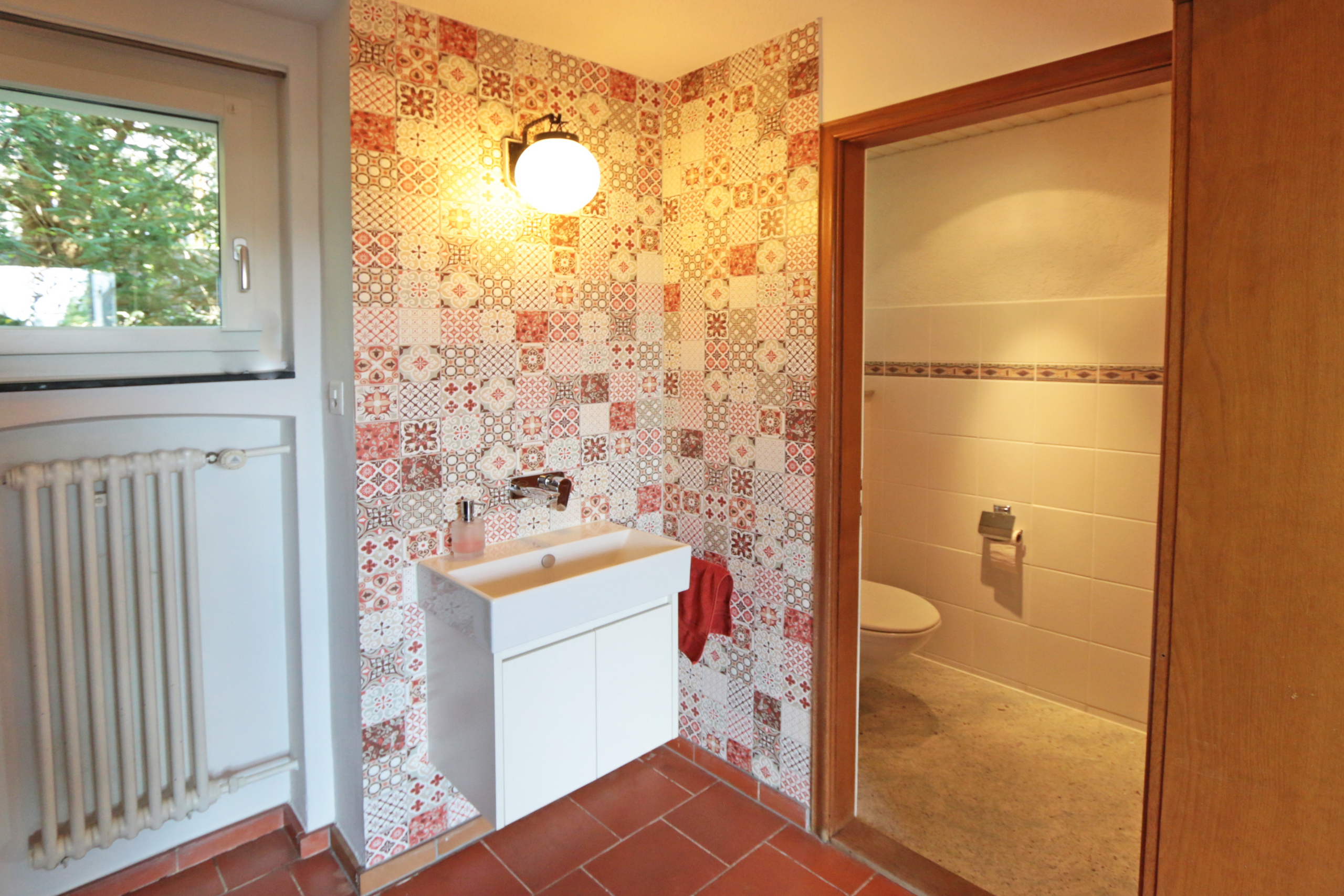 Gäste-Toilette im Erdgeschoss Gäste-Toilette im Erdgeschoss