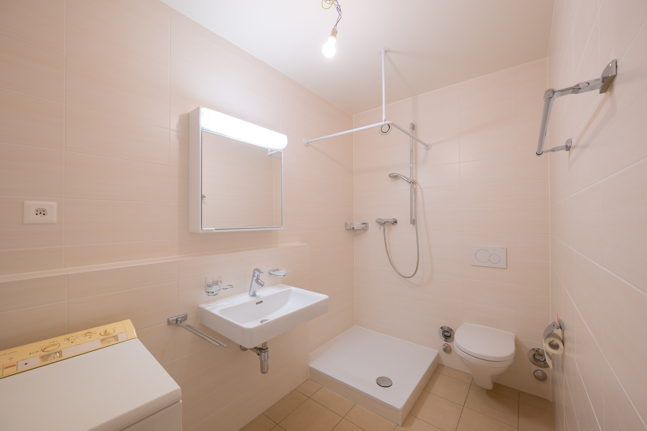Interior view 12