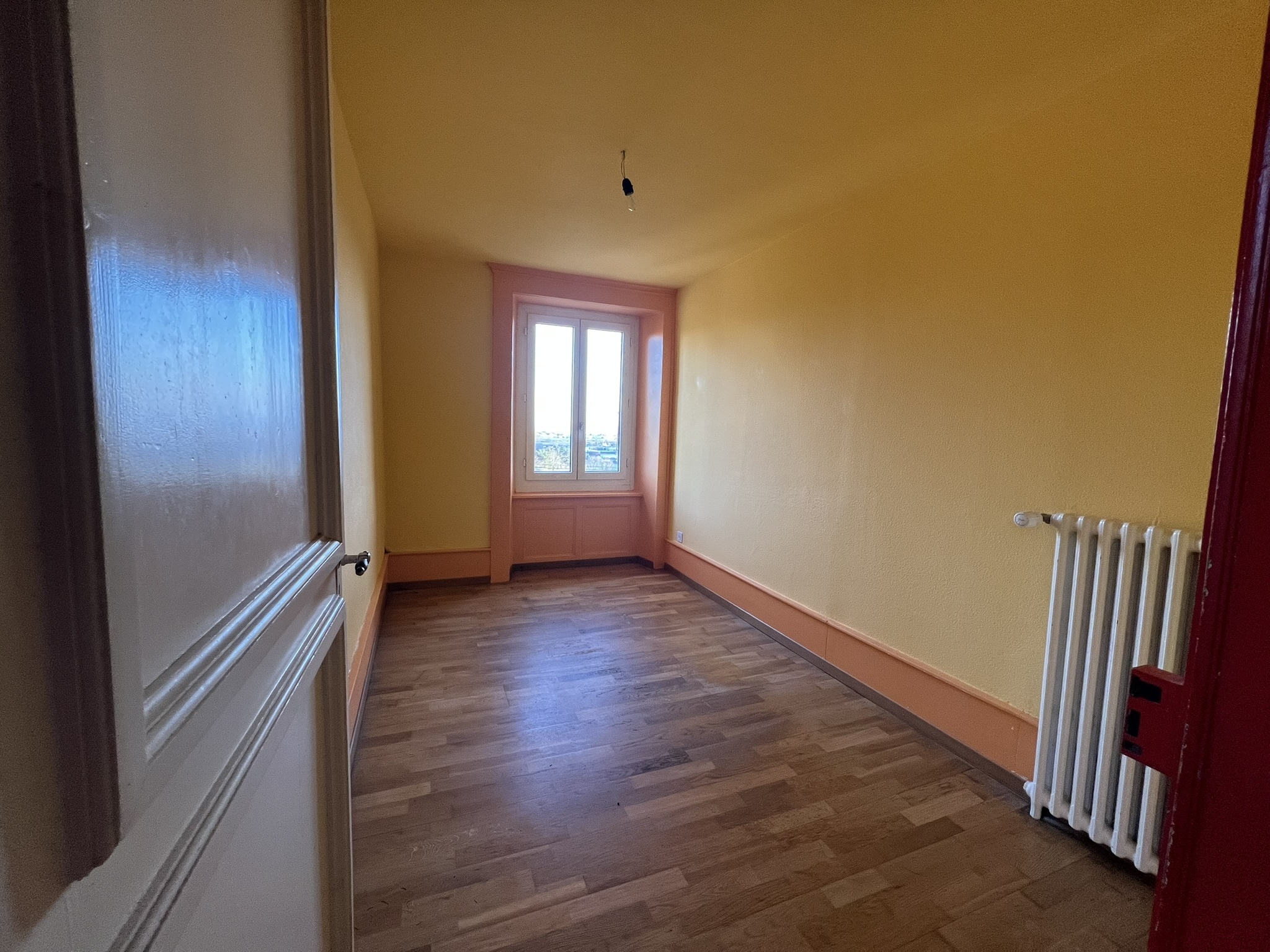 Interior view 6