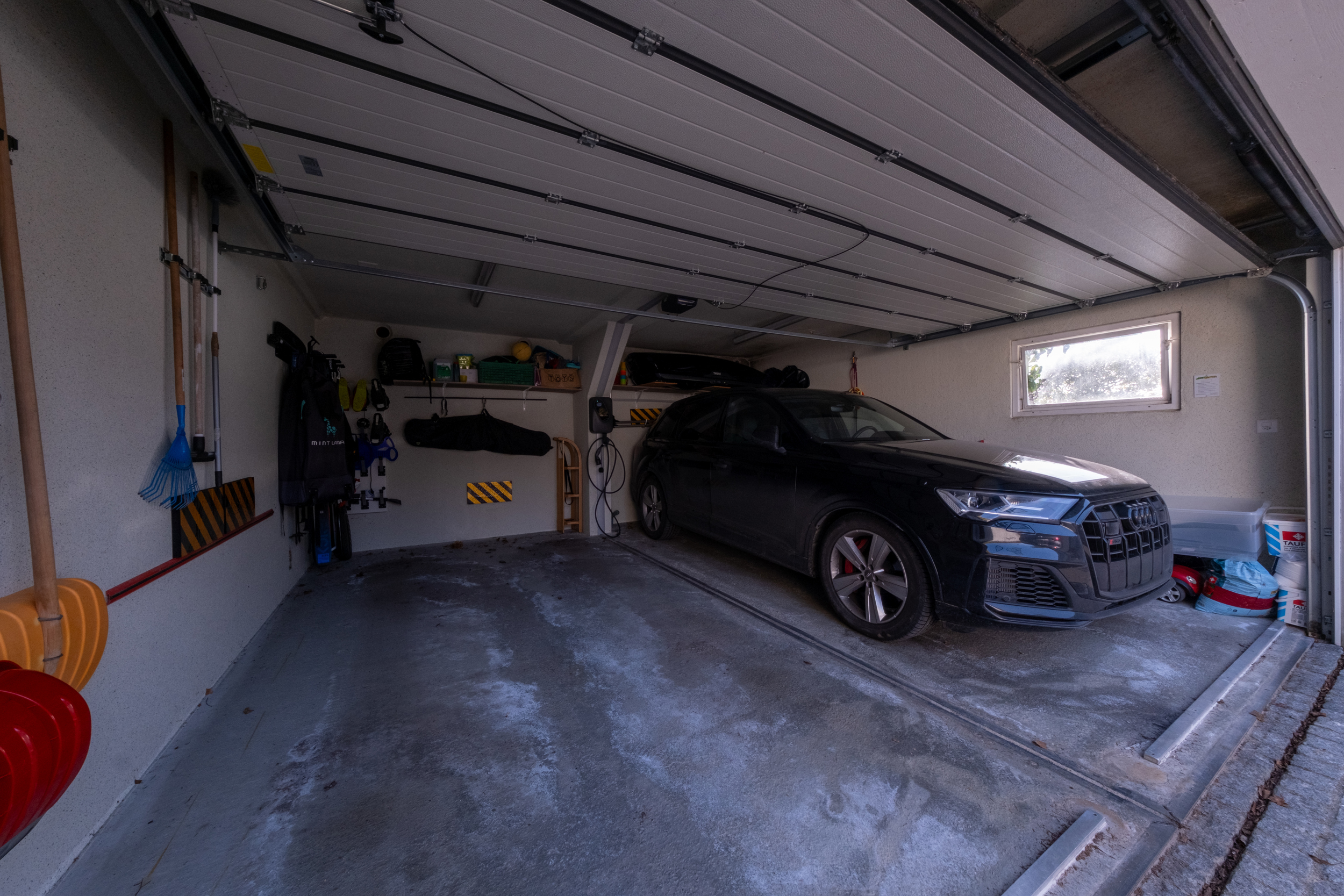 GARAGE 2 PLACES GARAGE 2 PLACES