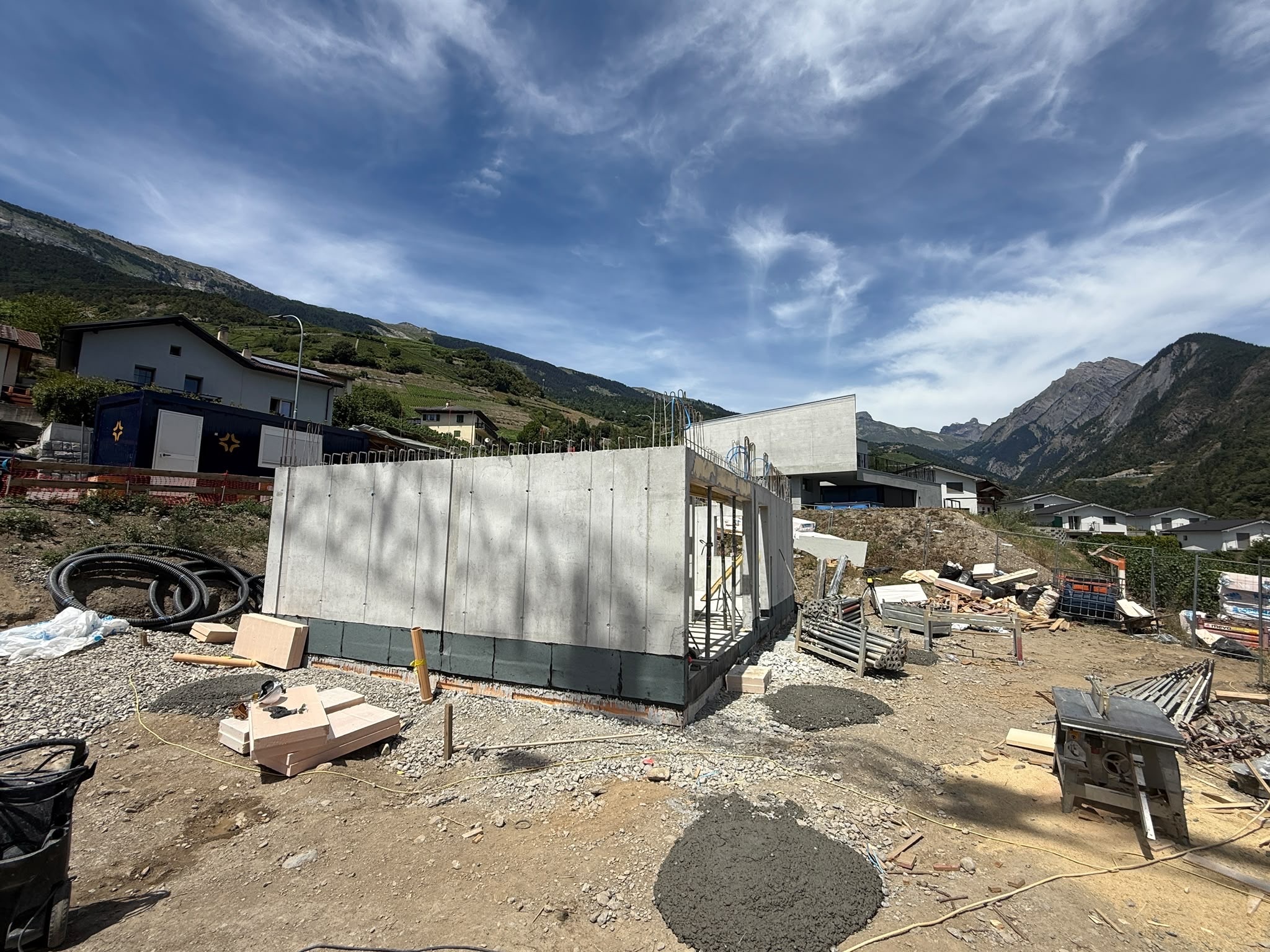Exterior view 1