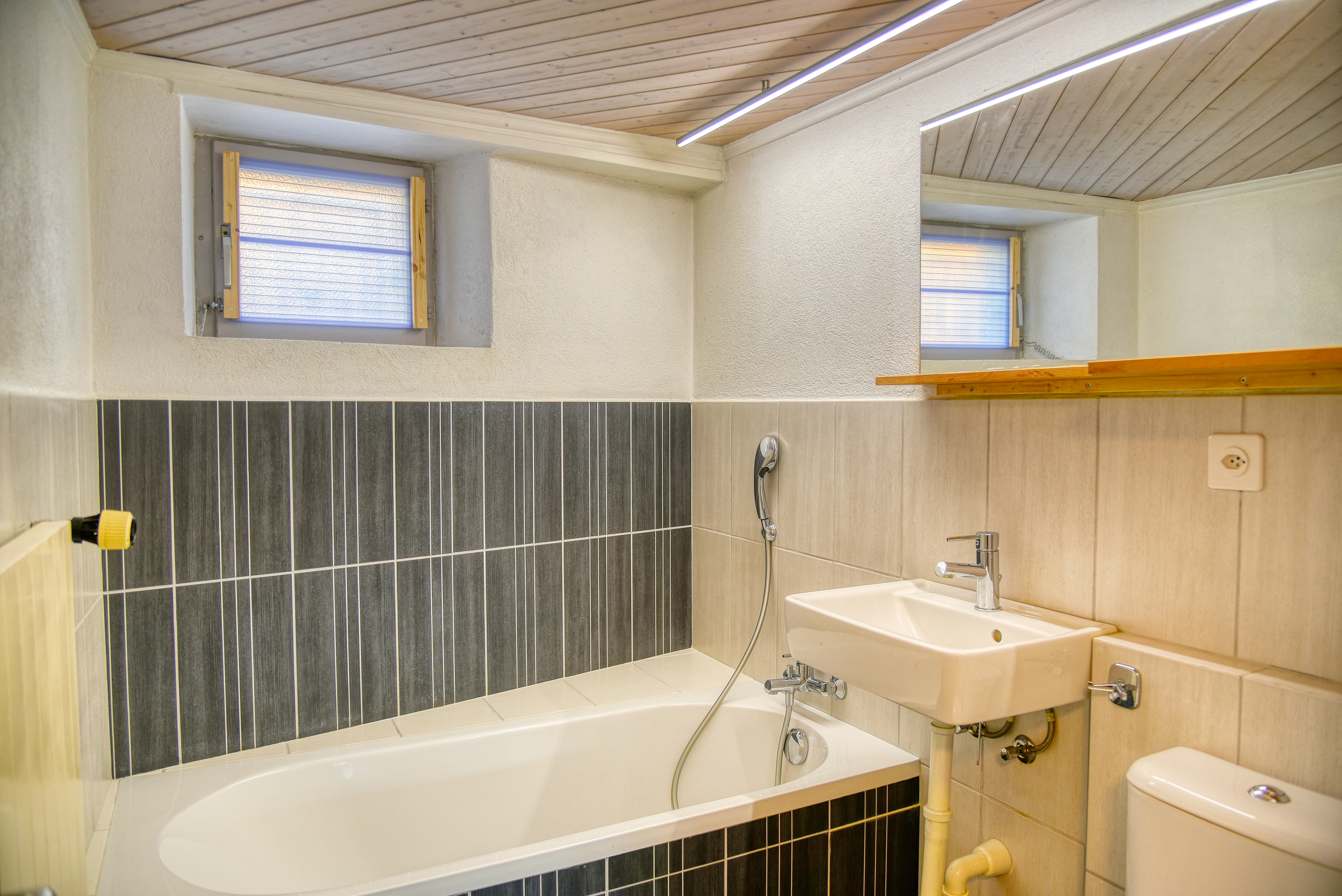 Maison Venthône - Salle de bain rez