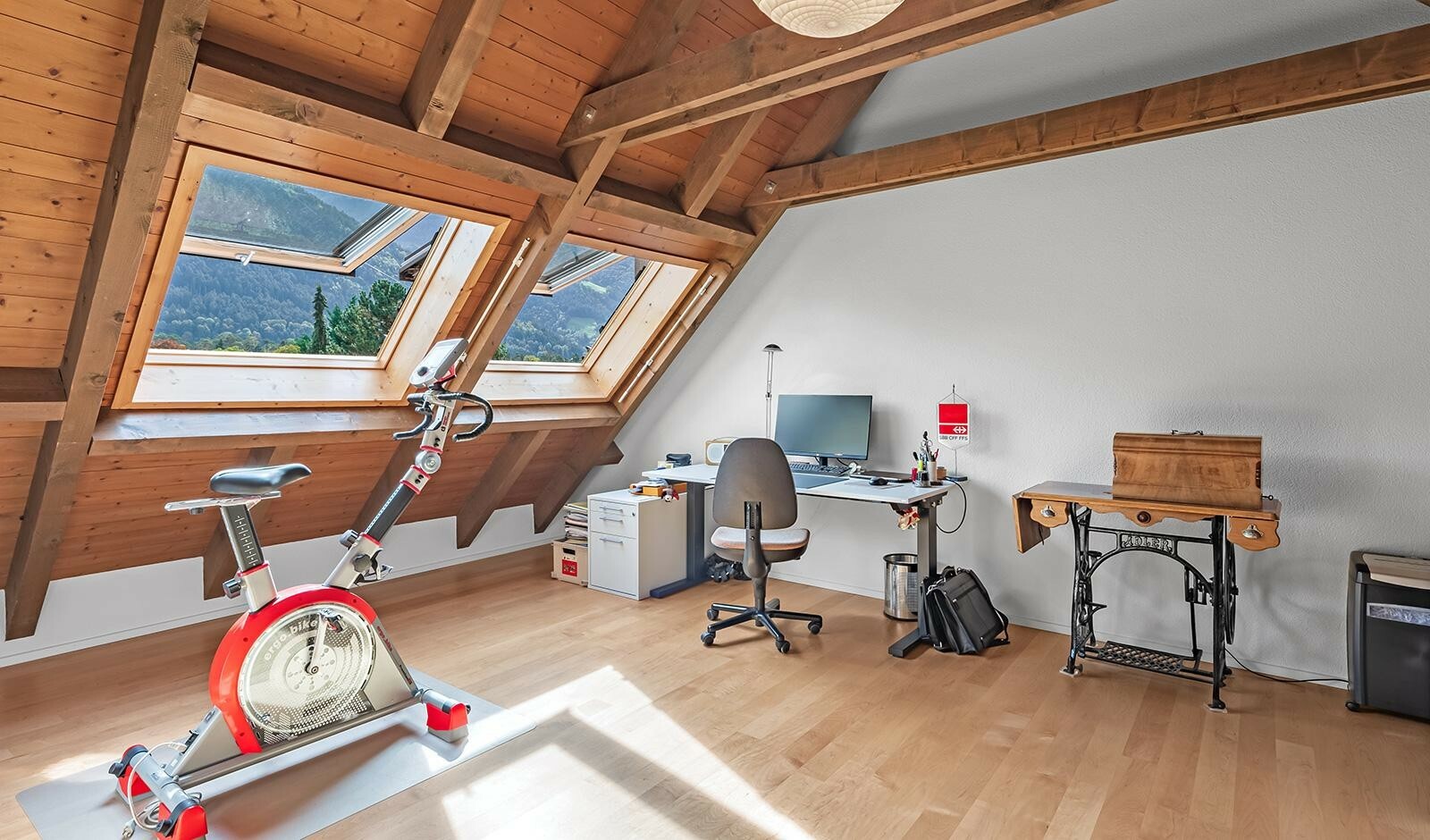 Weitere Fotos unter www.dv-immo.ch Weitere Fotos unter www.dv-immo.ch