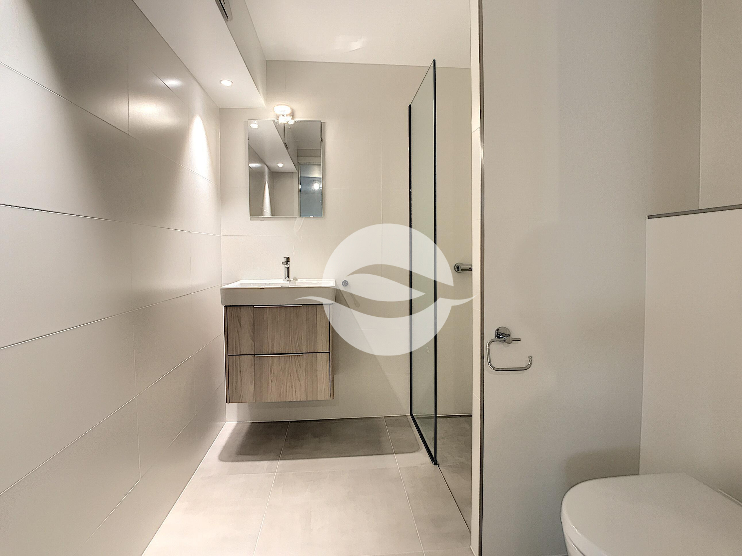 Sous-Sol : Salle de douche