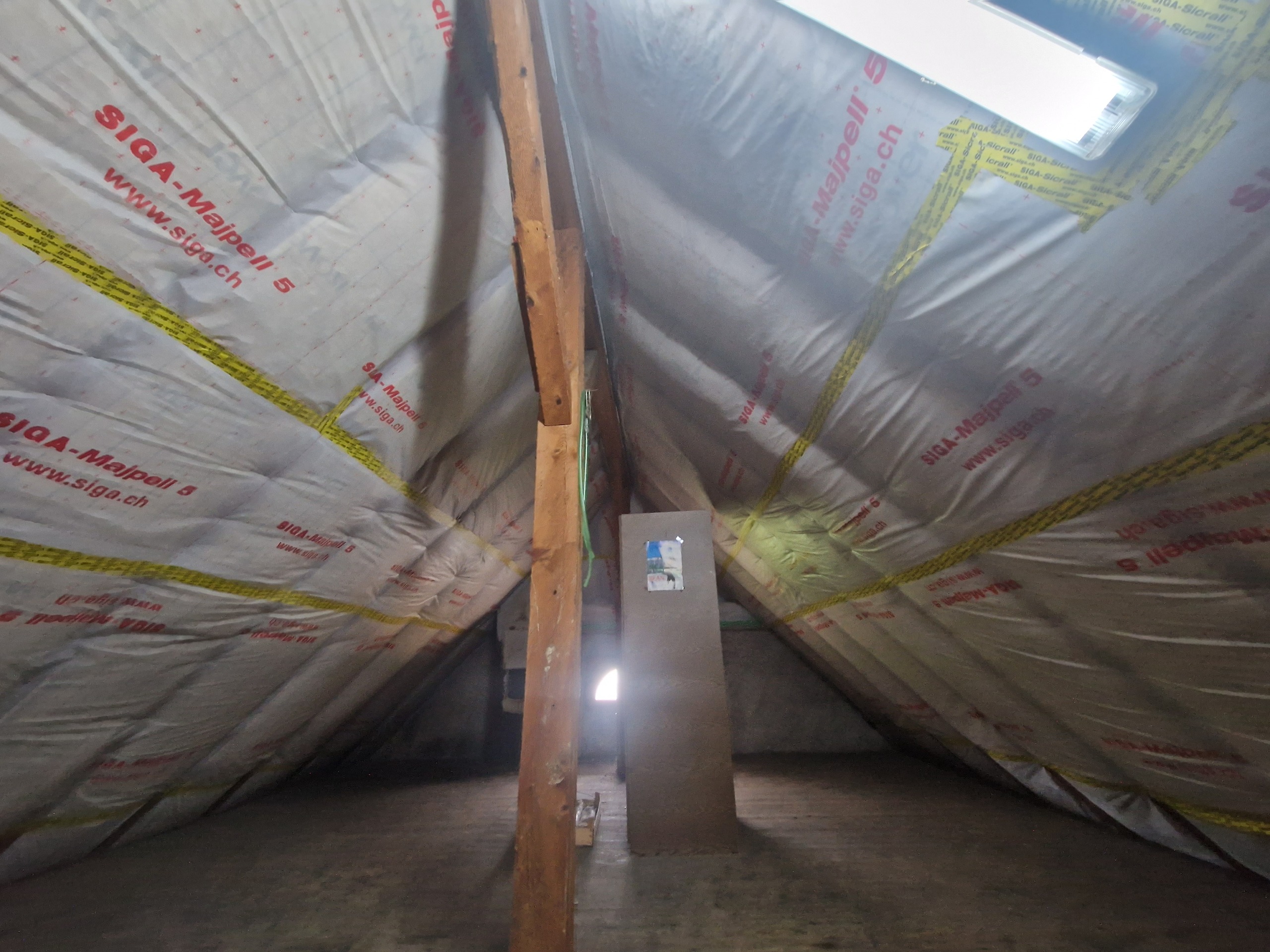 toiture isolée - 3ème étage / combles toiture isolée - 3ème étage / combles