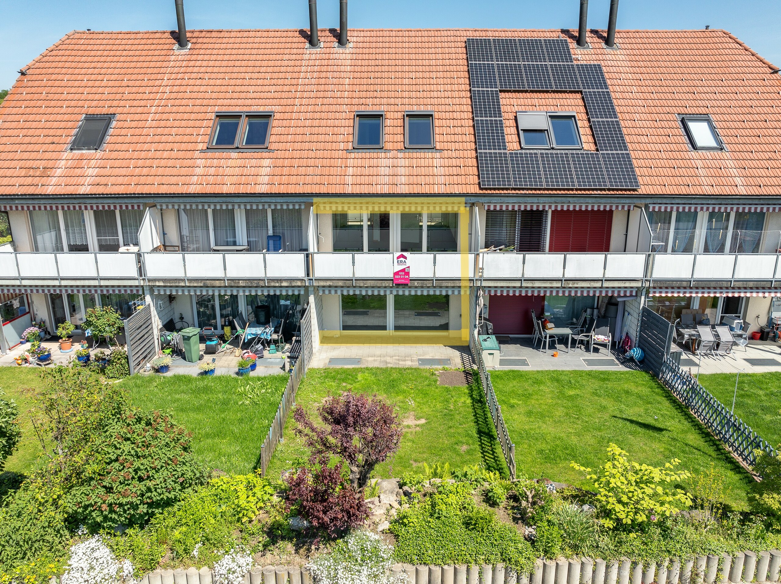 HAUS MIT GARTENANSICHT