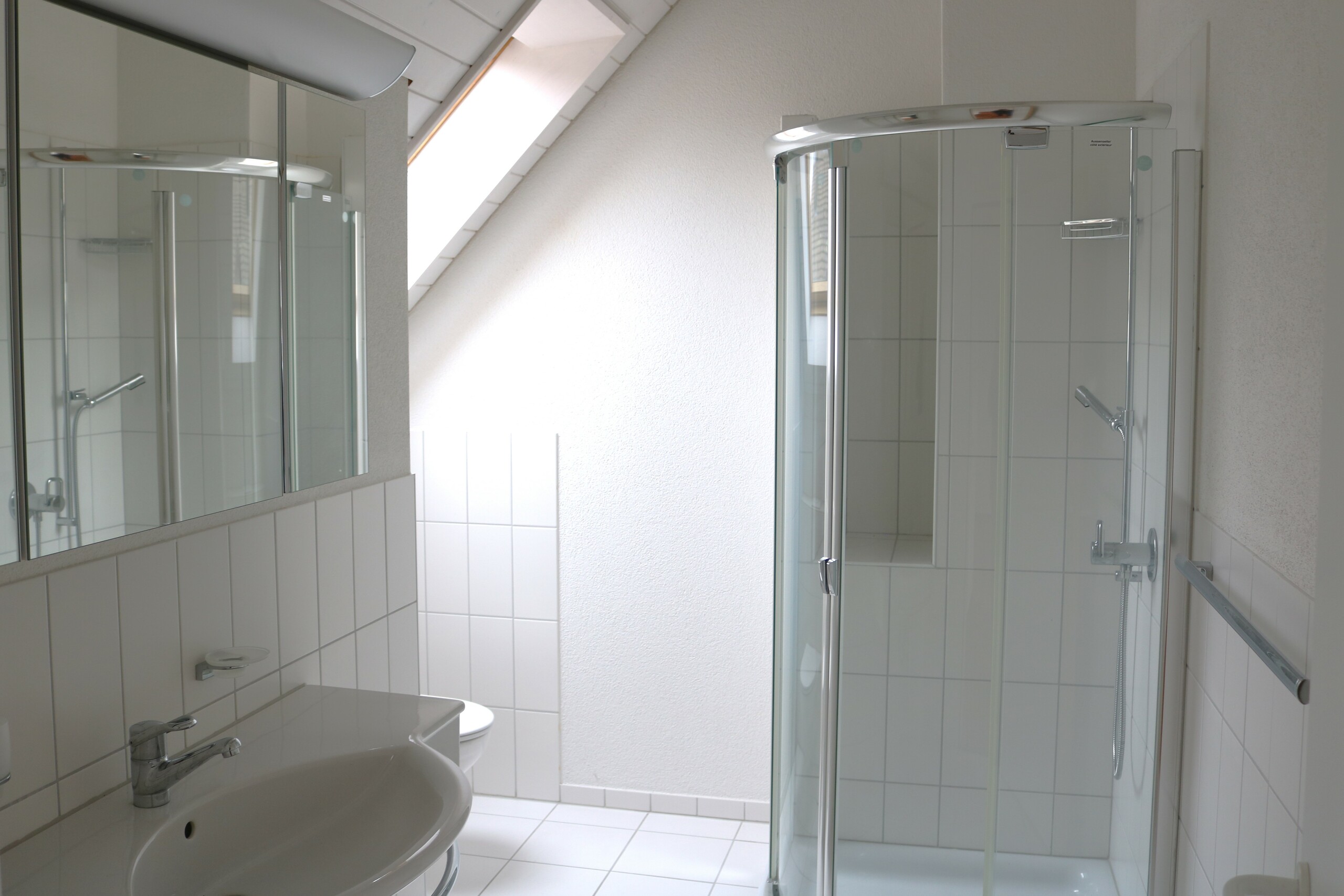 Dusche / WC, 2. DG Dusche / WC, 2. DG