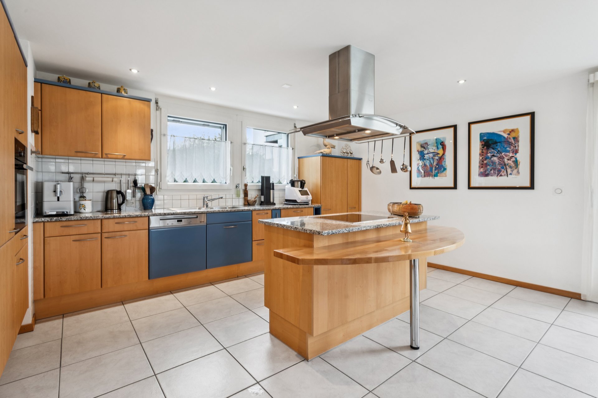 Cuisine avec îlot central