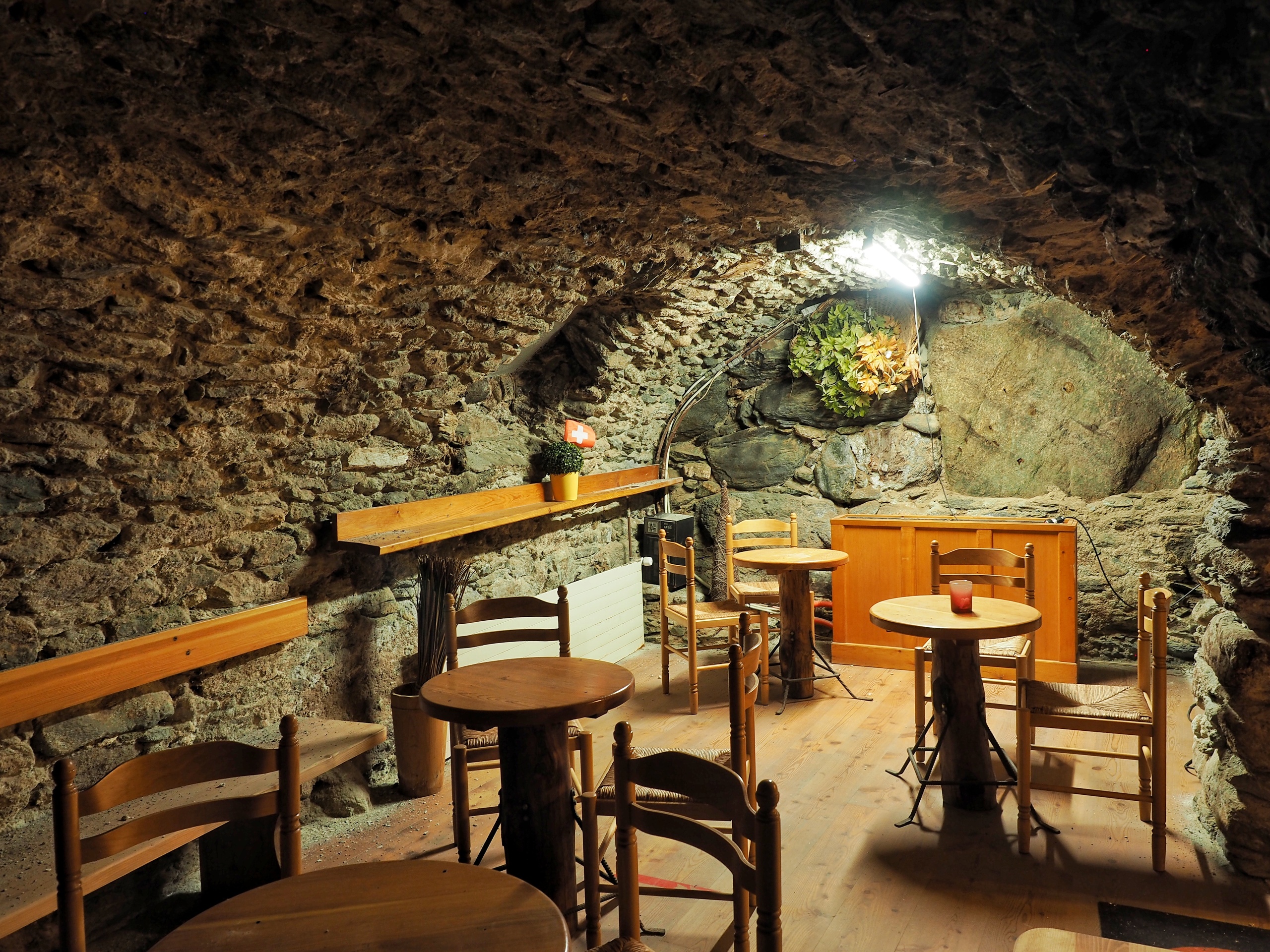 Interior view 11