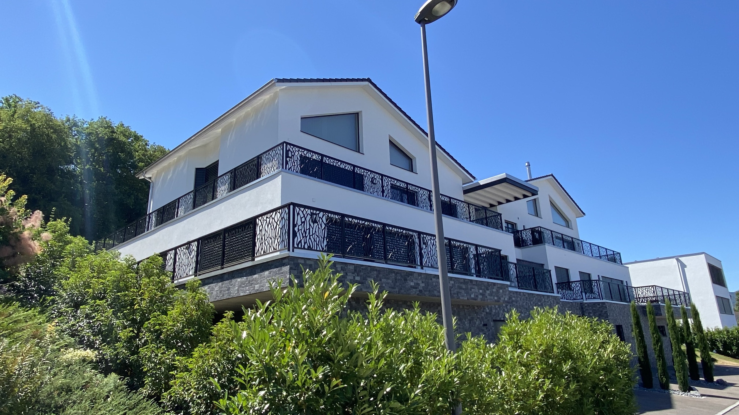 Firstview