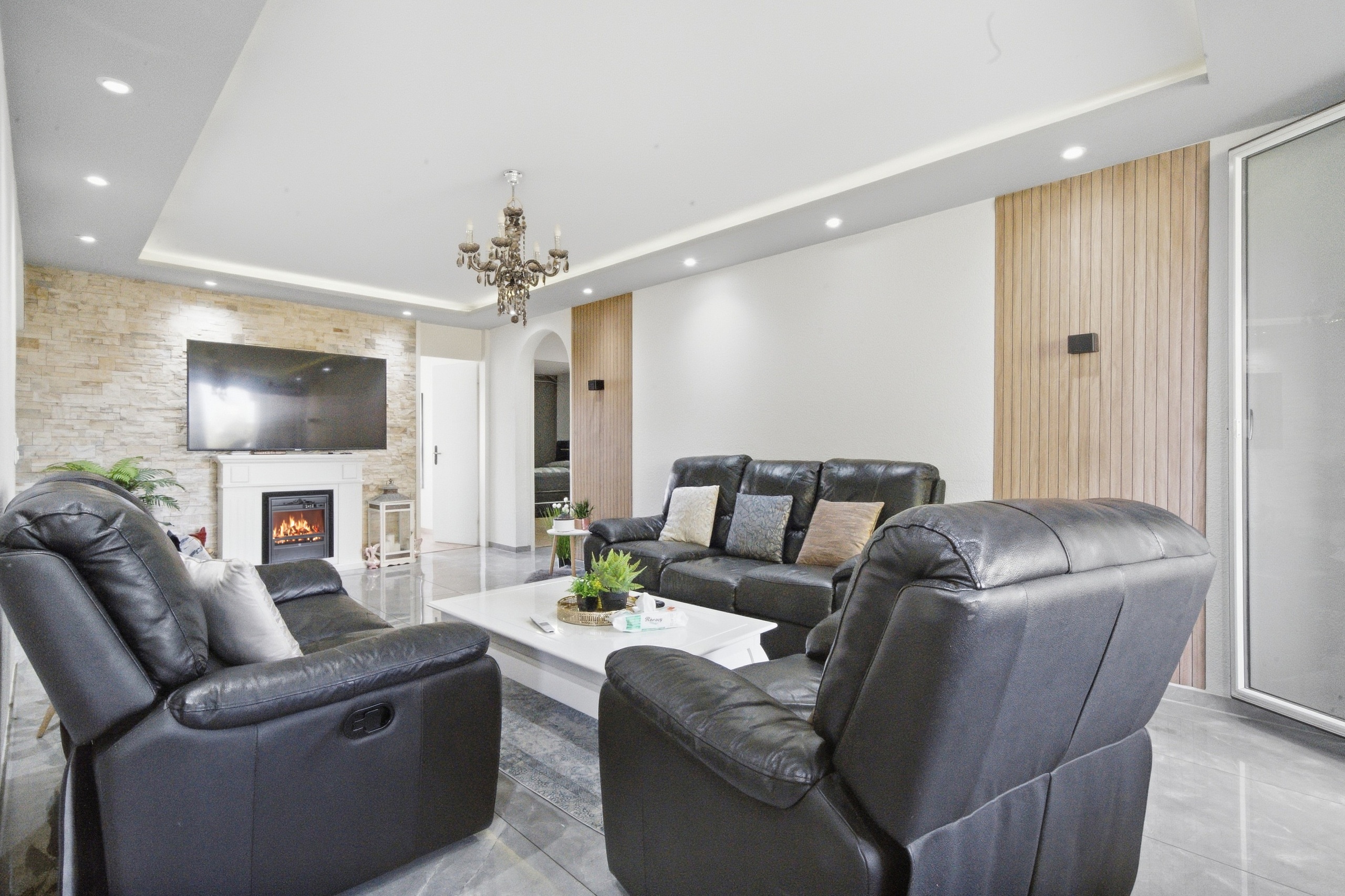 Interior view 5