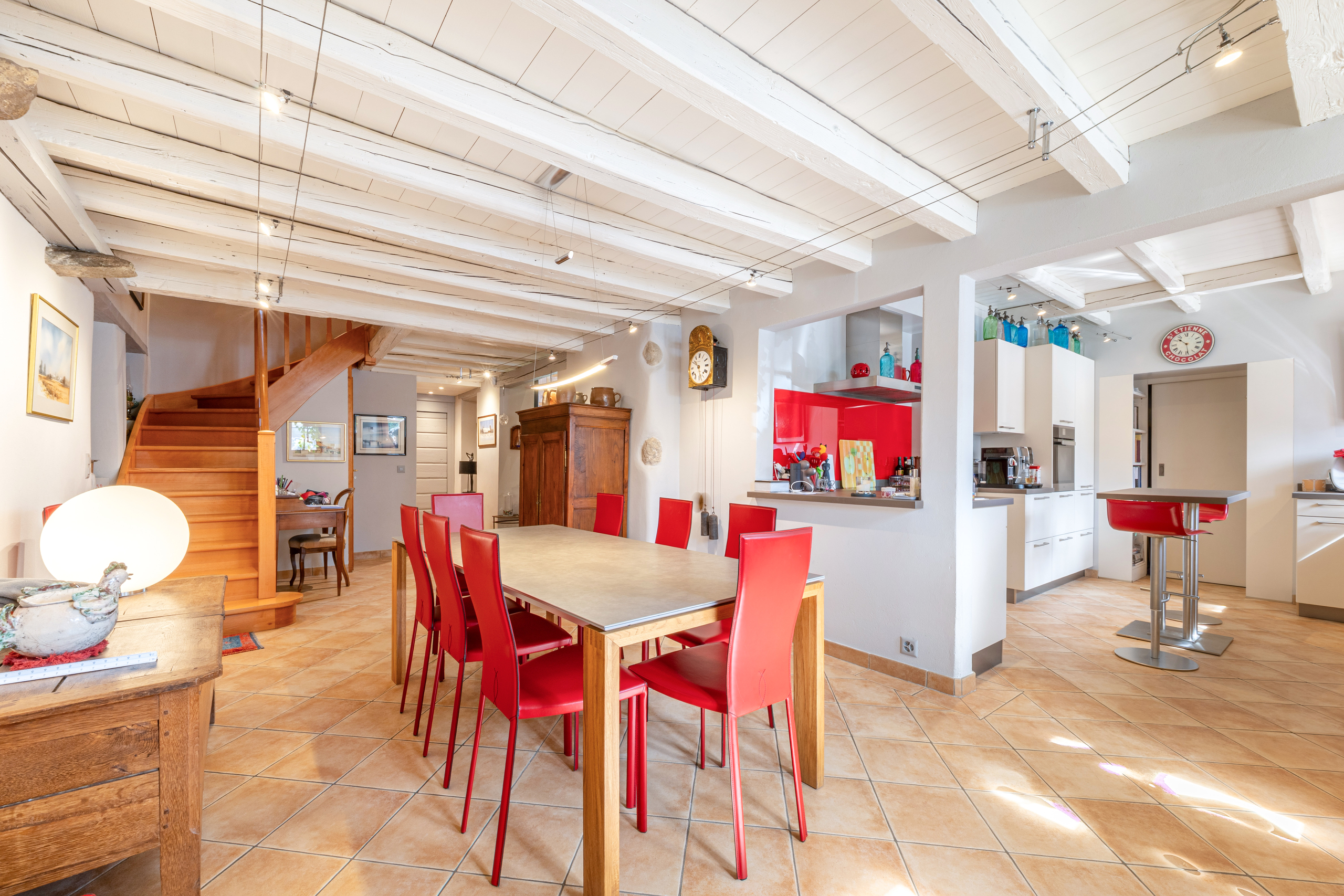 Interior view 3
