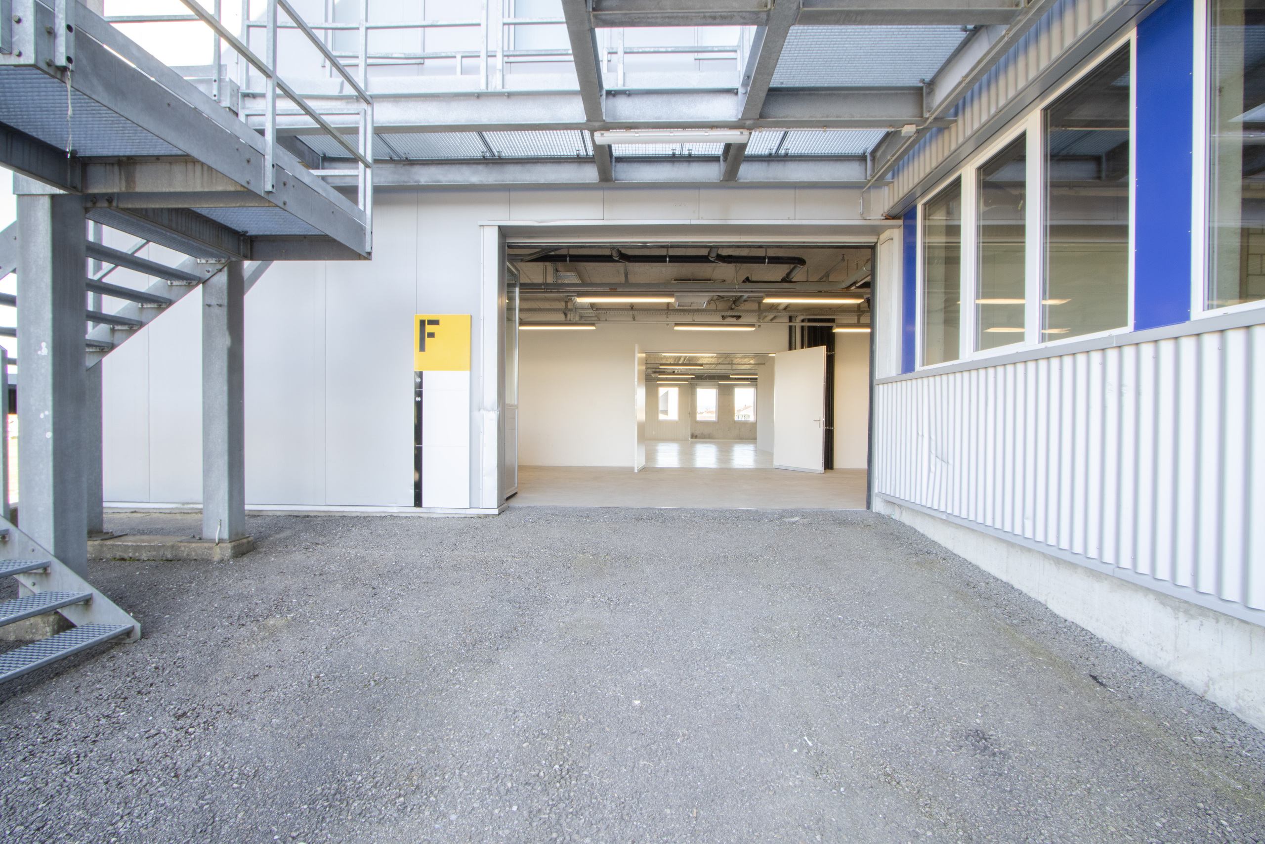 Interior view 11