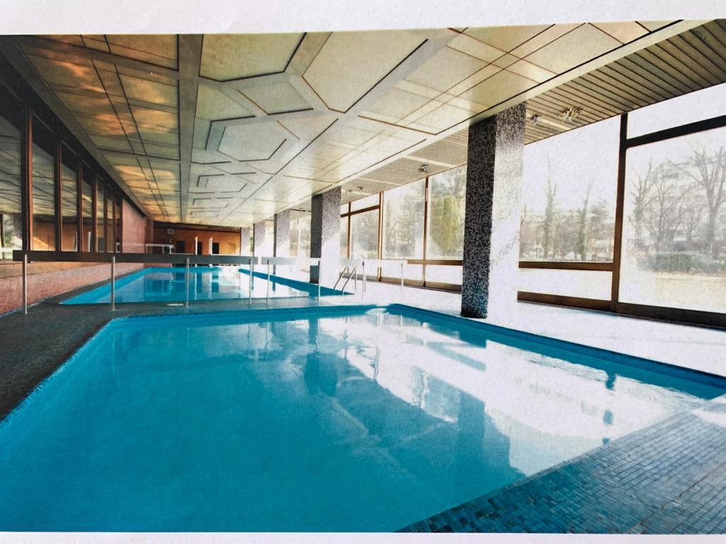 Interior view 11