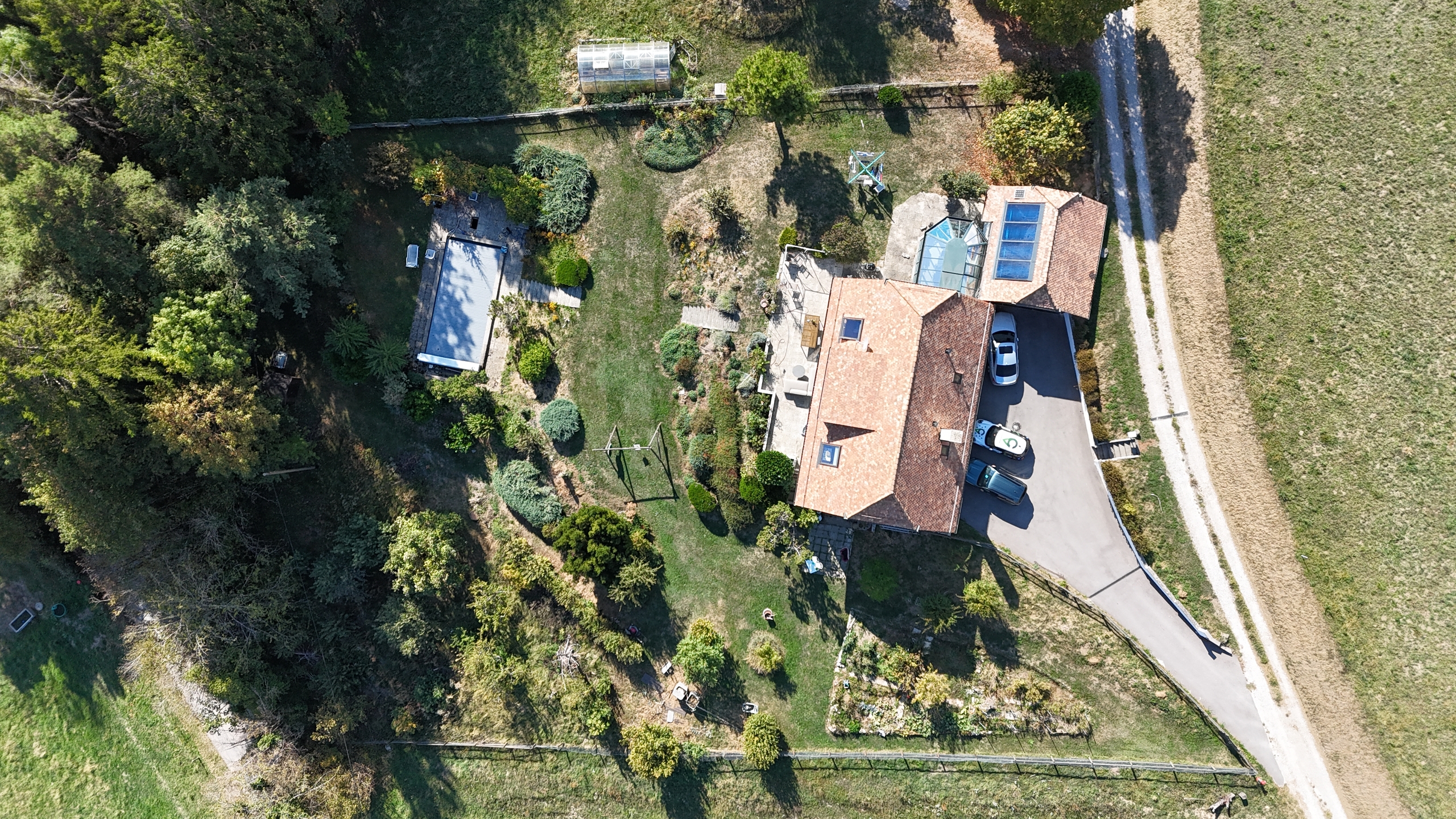 Exterior view 1