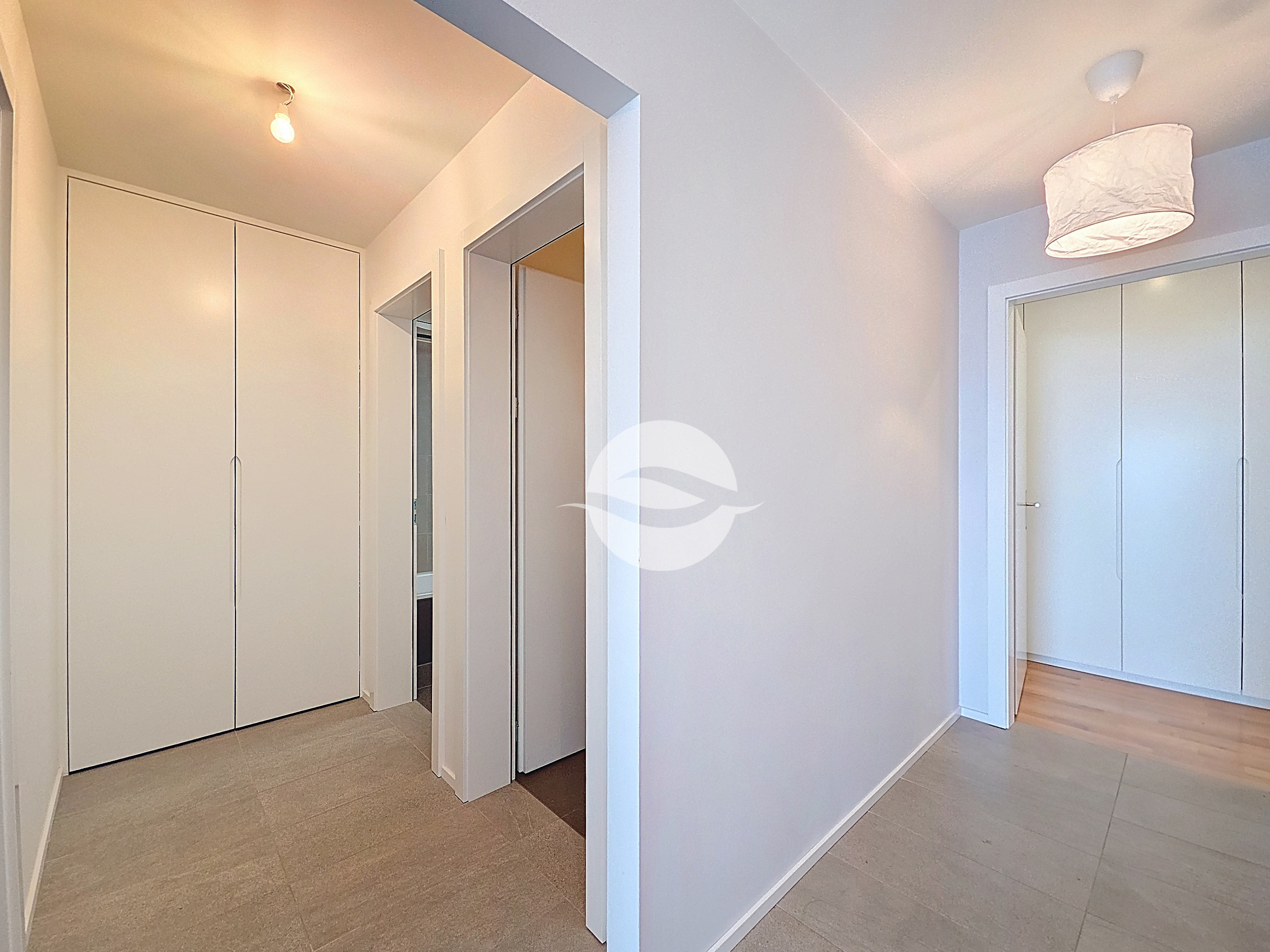 Interior view 8