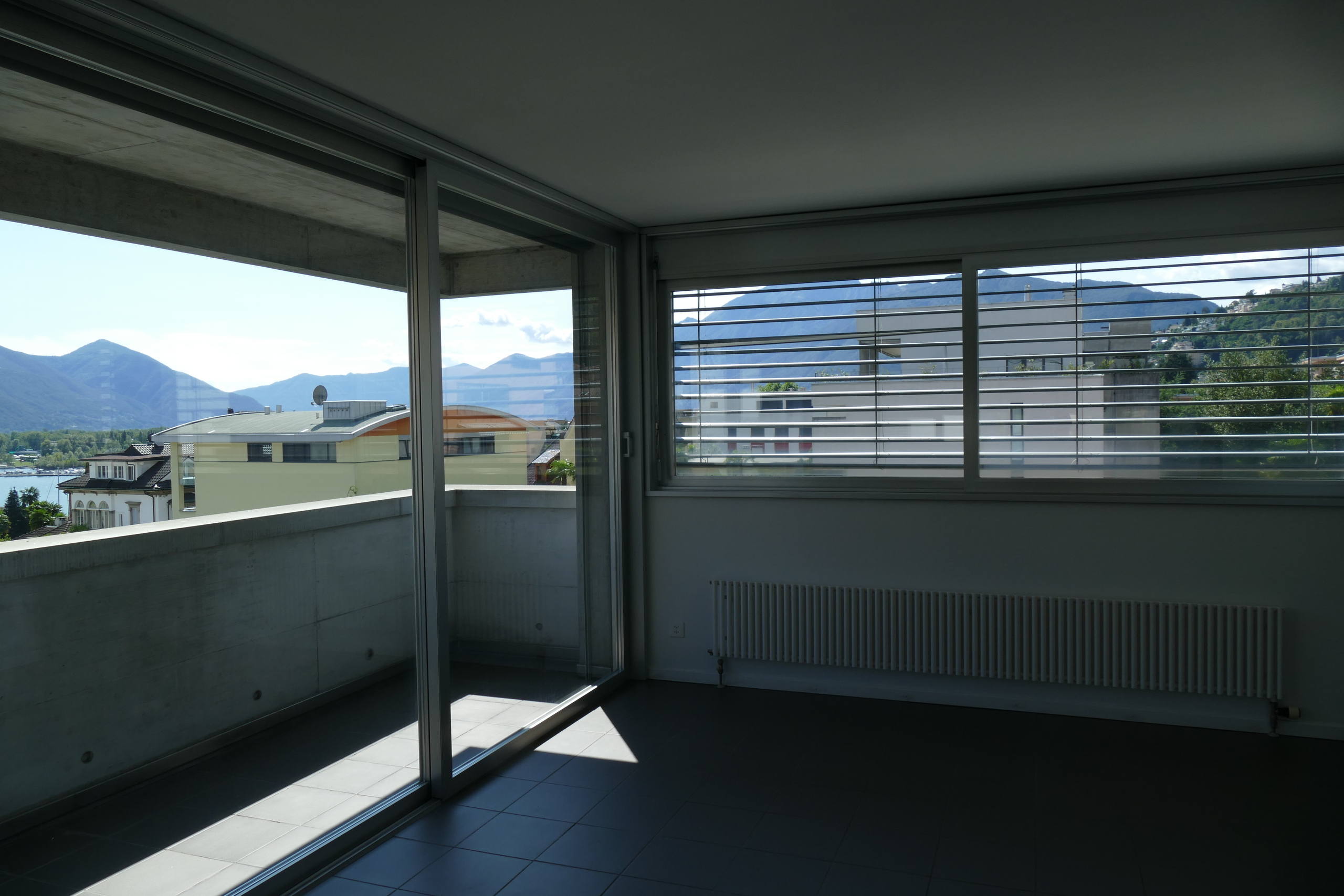 Interior view 5