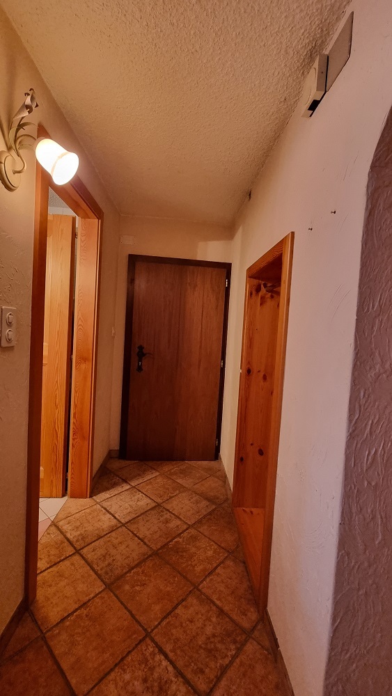 Hall 2ème Appartement Hall 2ème Appartement