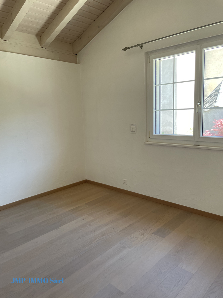Photo 36