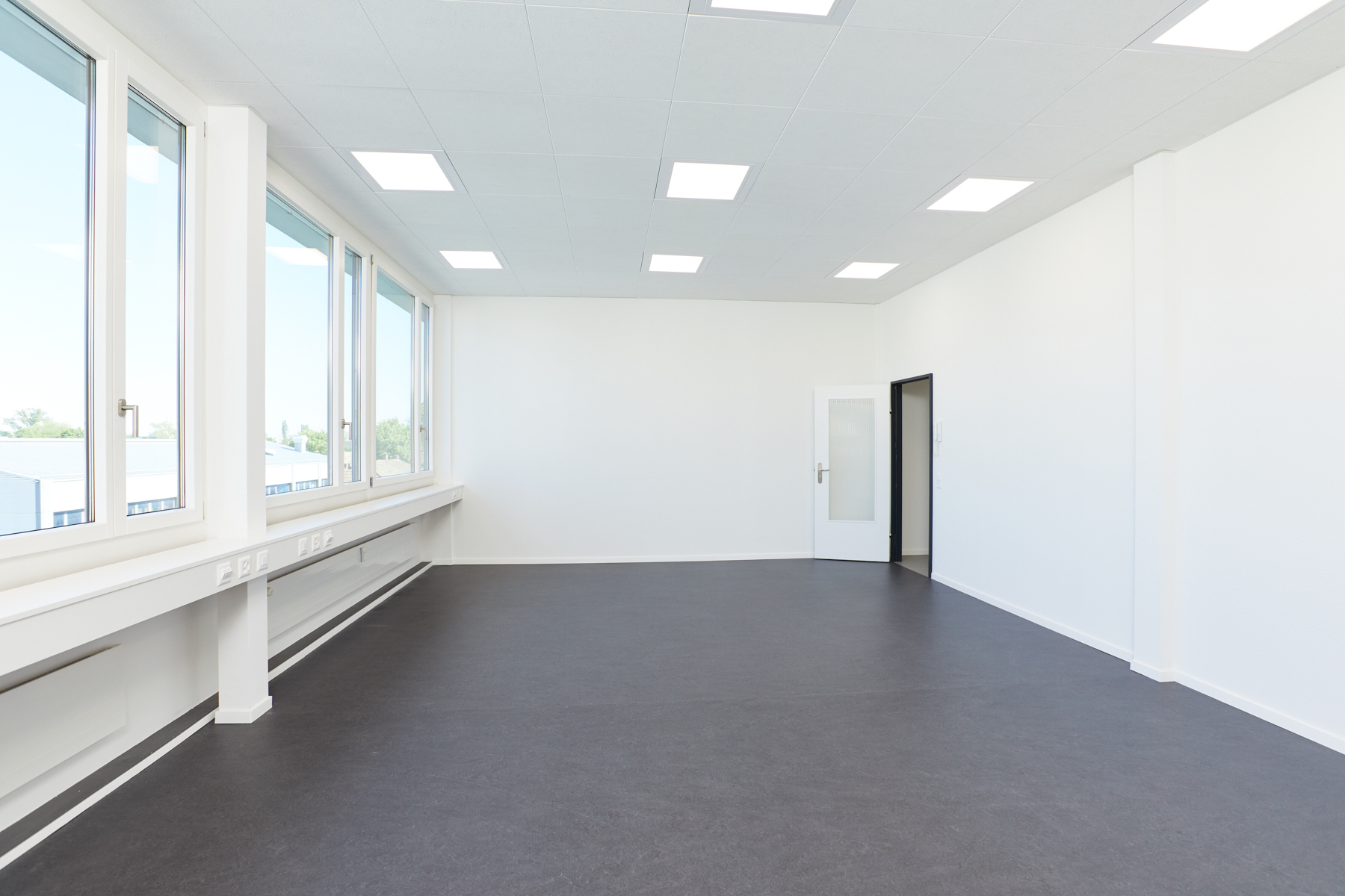 Picture 4