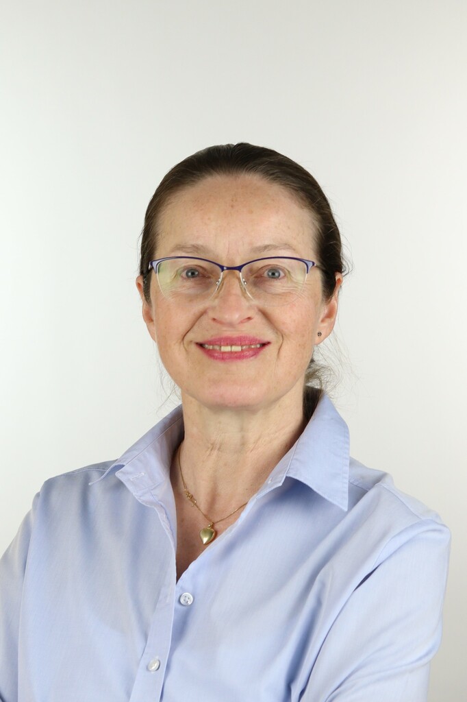 Patricia DEKUMBIS