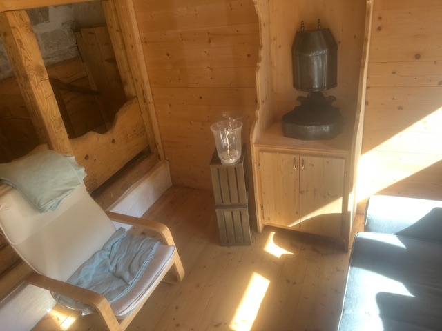 Photo 12