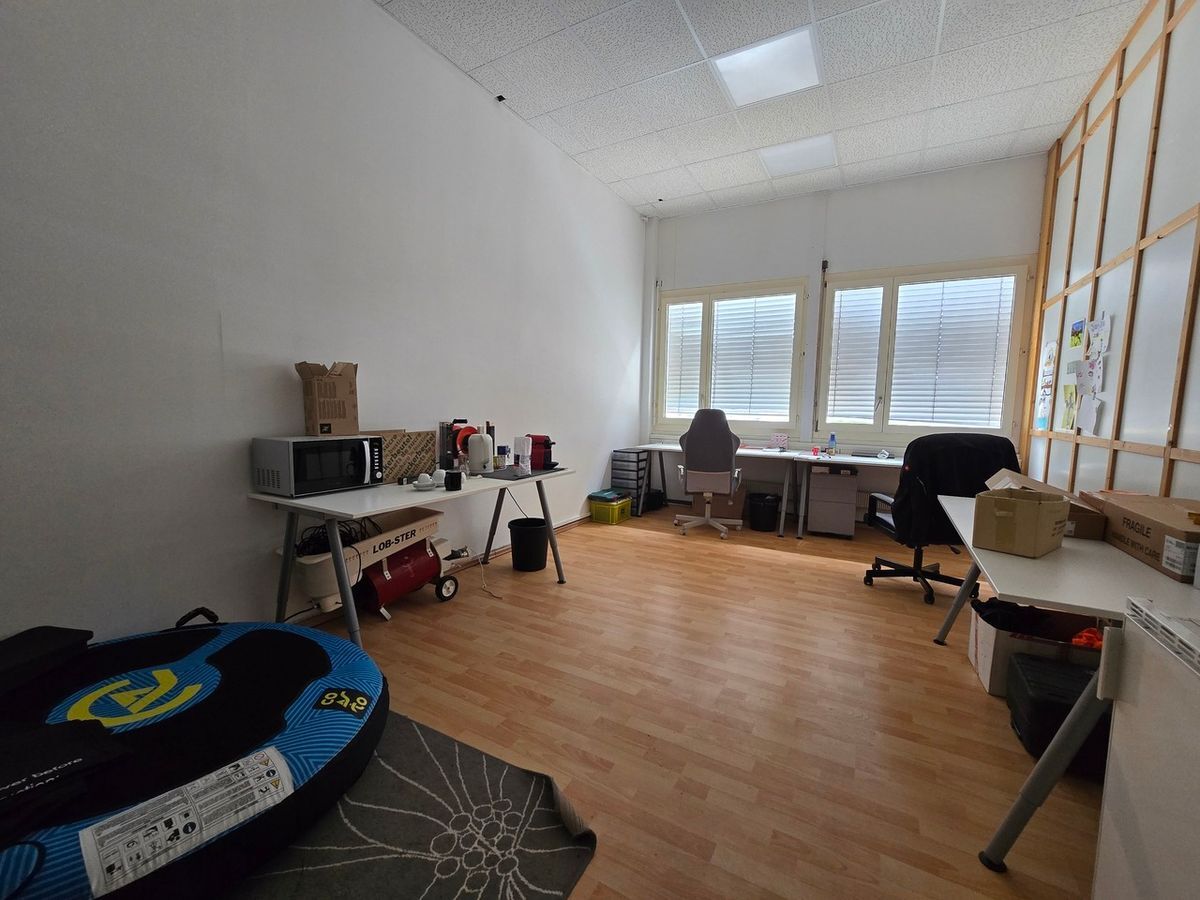 Photo 3
