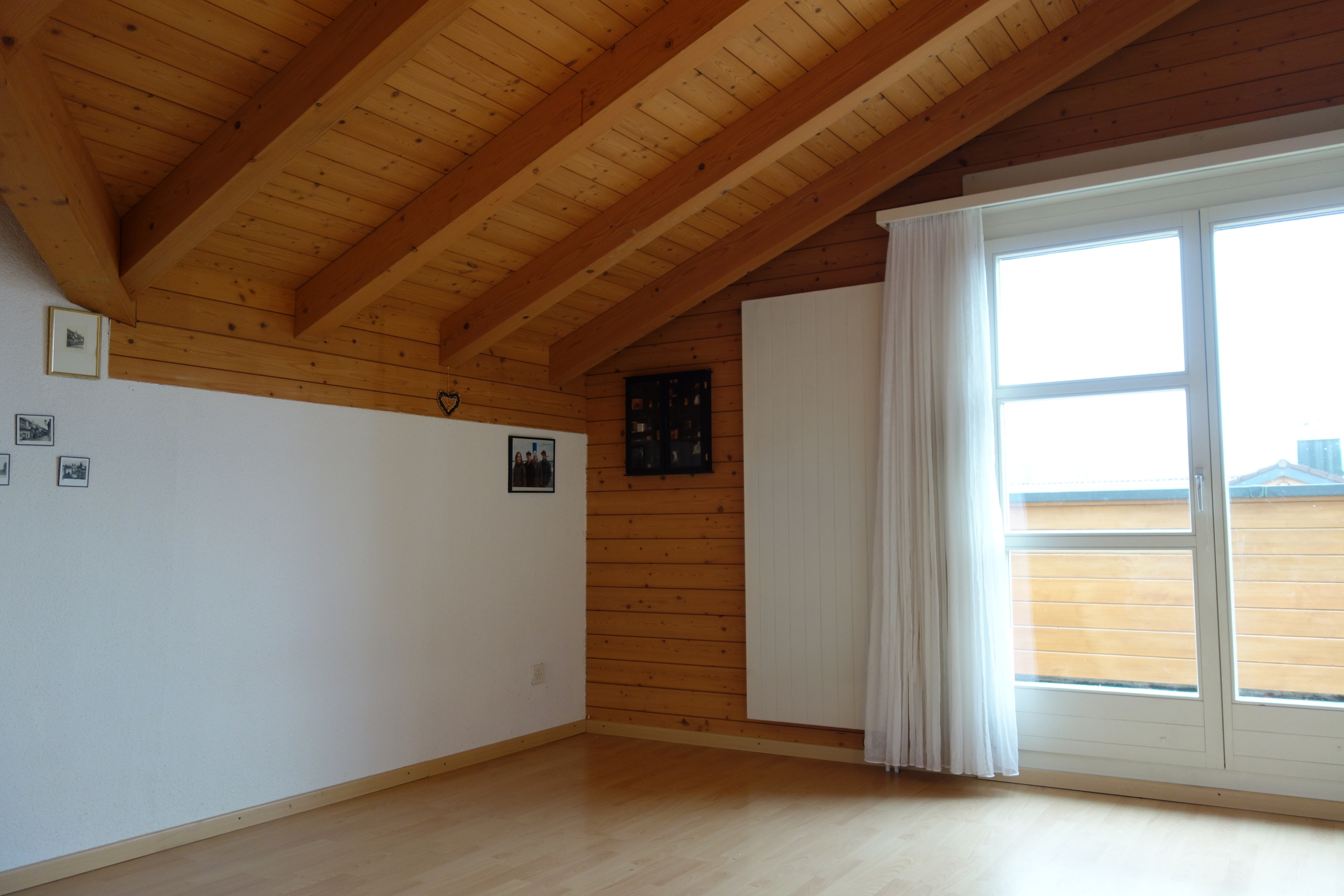 Zimmer mit Zugang zur Ost-Terrasse Zimmer mit Zugang zur Ost-Terrasse