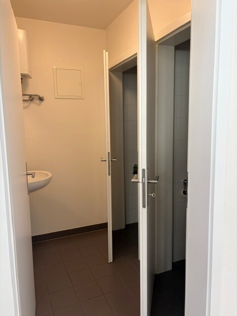 Interior view 3