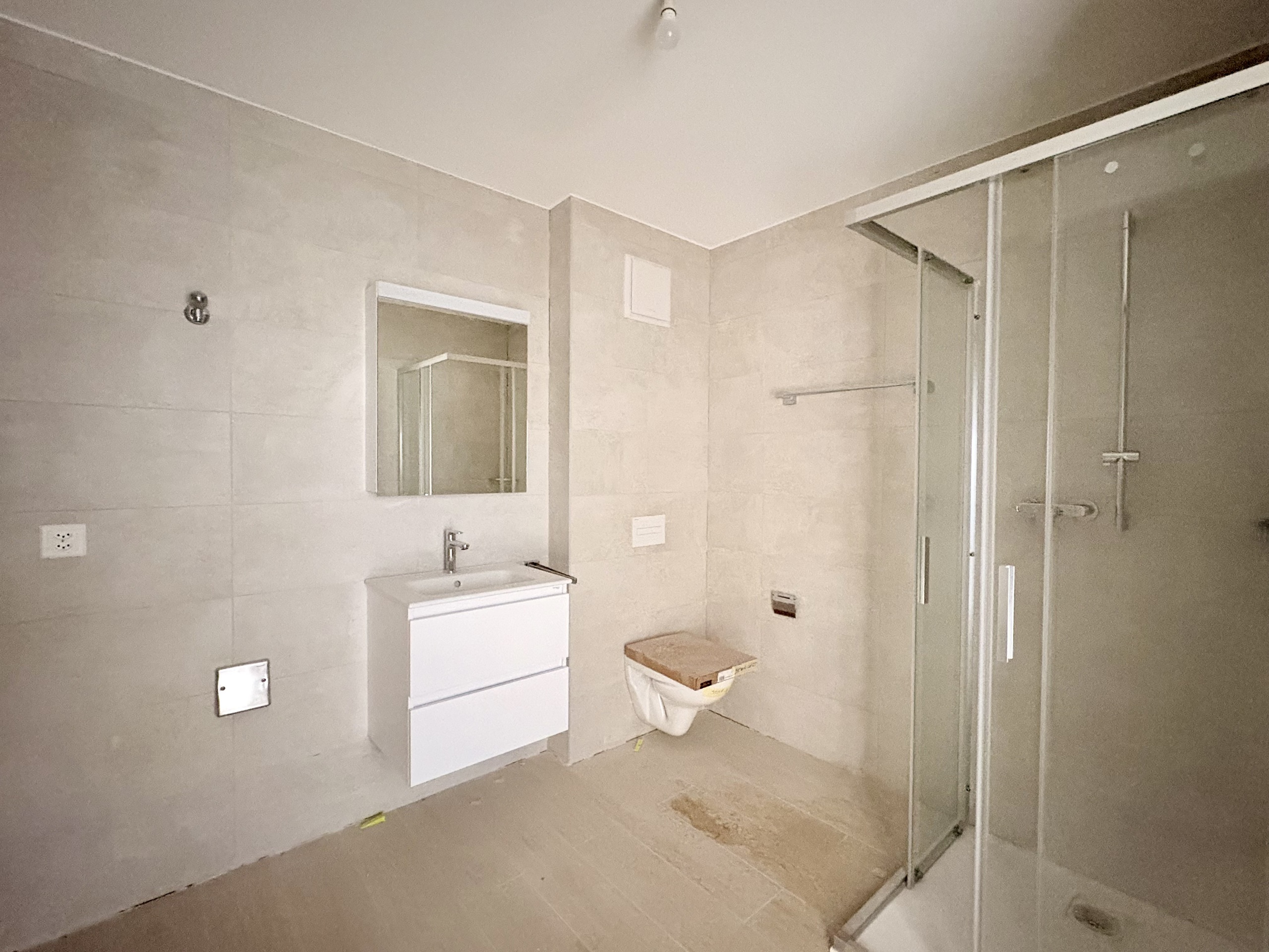 Interior view 4