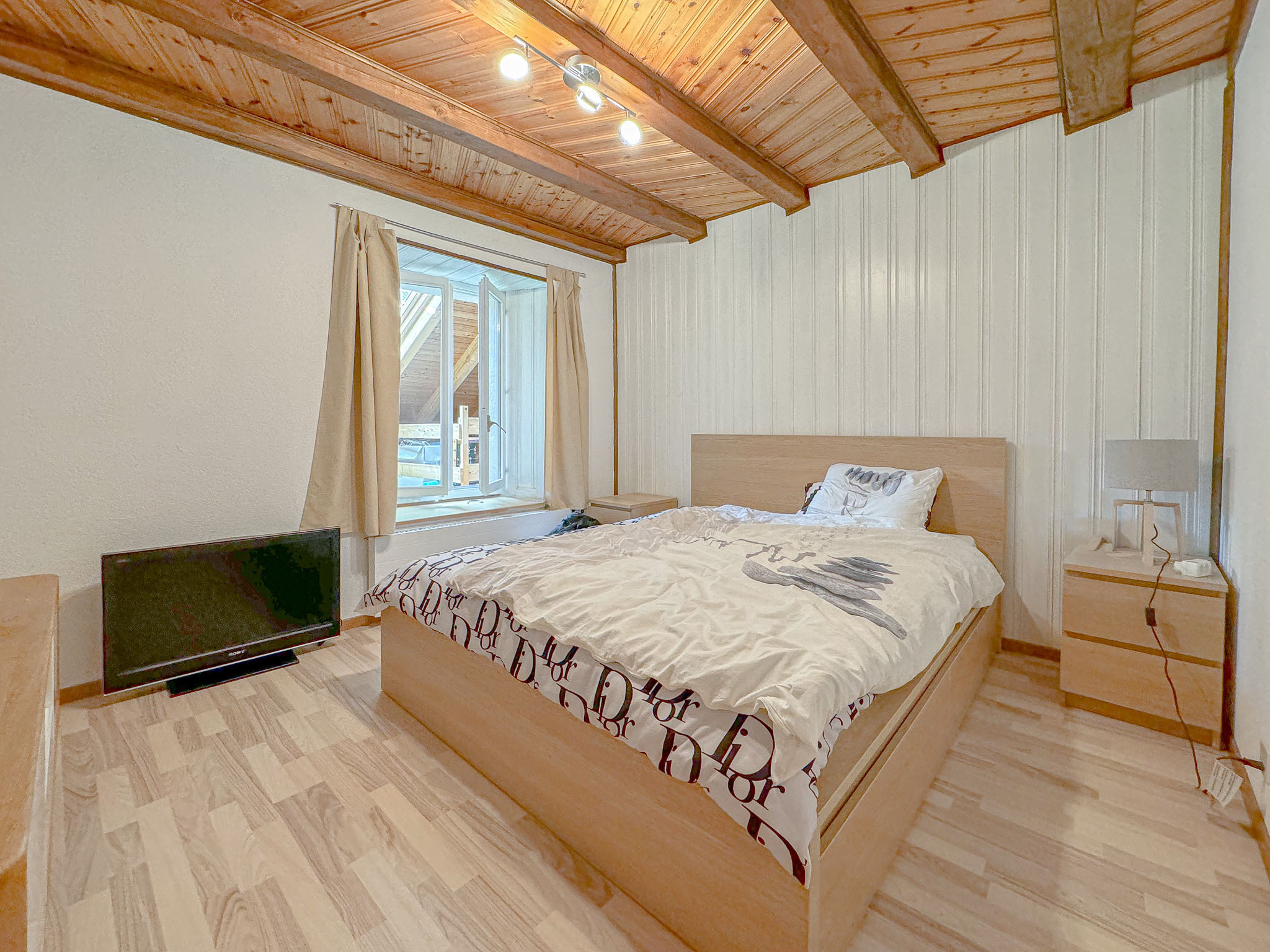 Duplex Ouest : chambre no 1