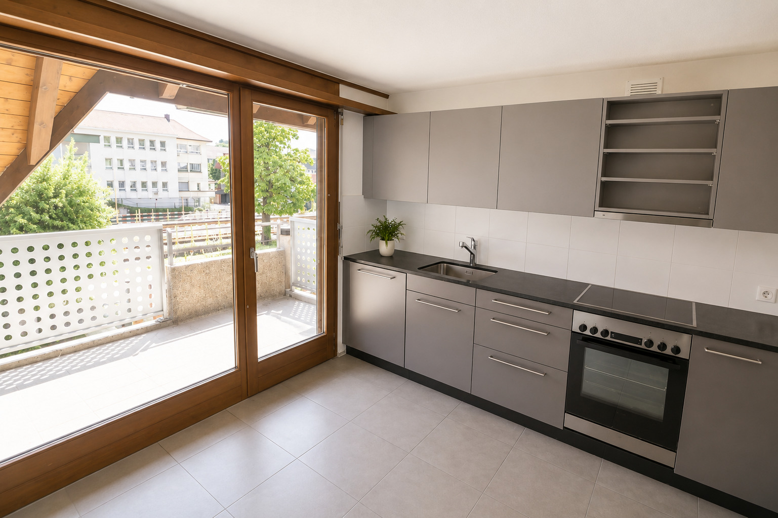 Interior view 3