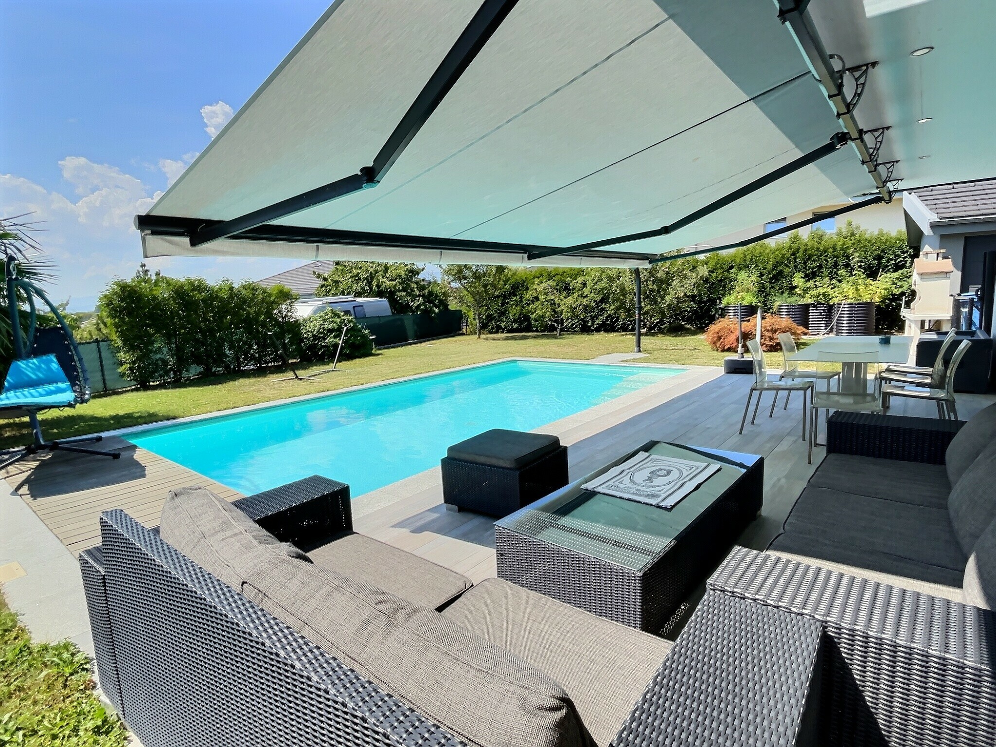 Extérieurs Extérieurs