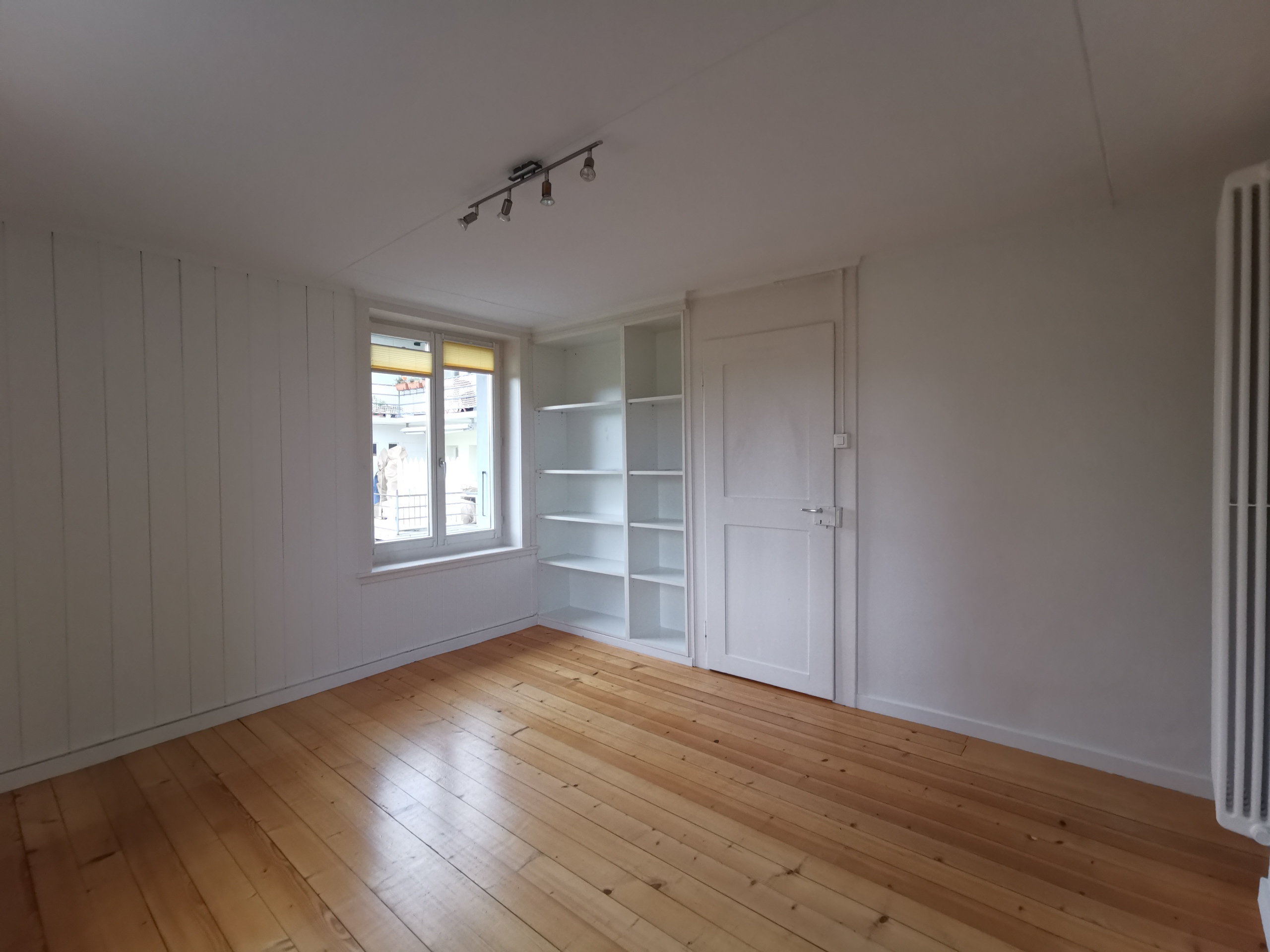 Schlafzimmer od. Wohnzimmer Schlafzimmer od. Wohnzimmer