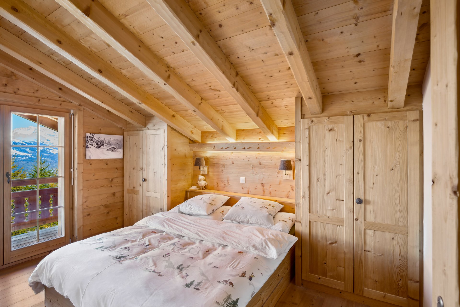 Elternsuite mit Zugang zum Balkon Elternsuite mit Zugang zum Balkon