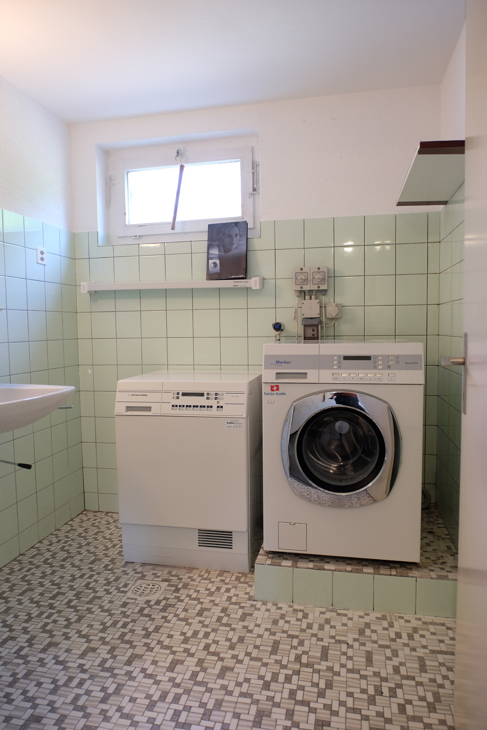 Waschküche mit Toilette beim Bastelzimmer Waschküche mit Toilette beim Bastelzimmer