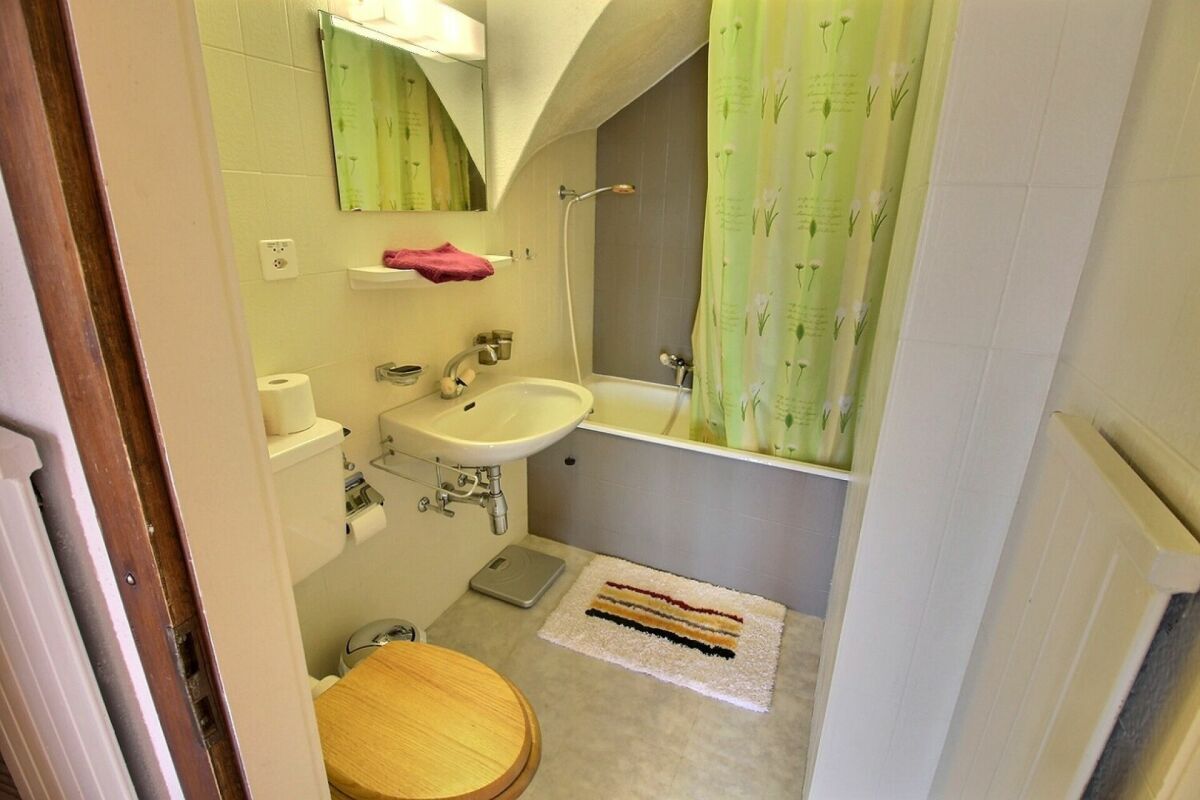 Picture 15