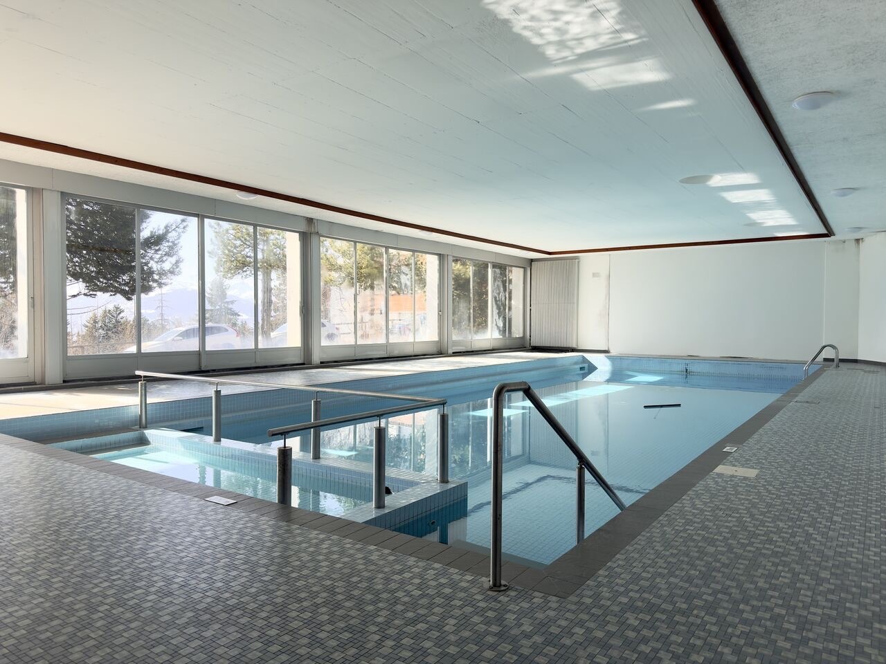 Interior view 15
