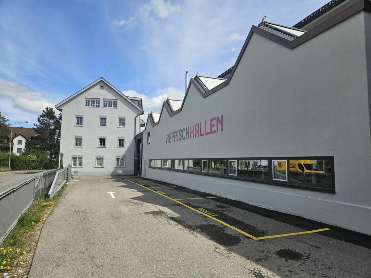 Photo 1