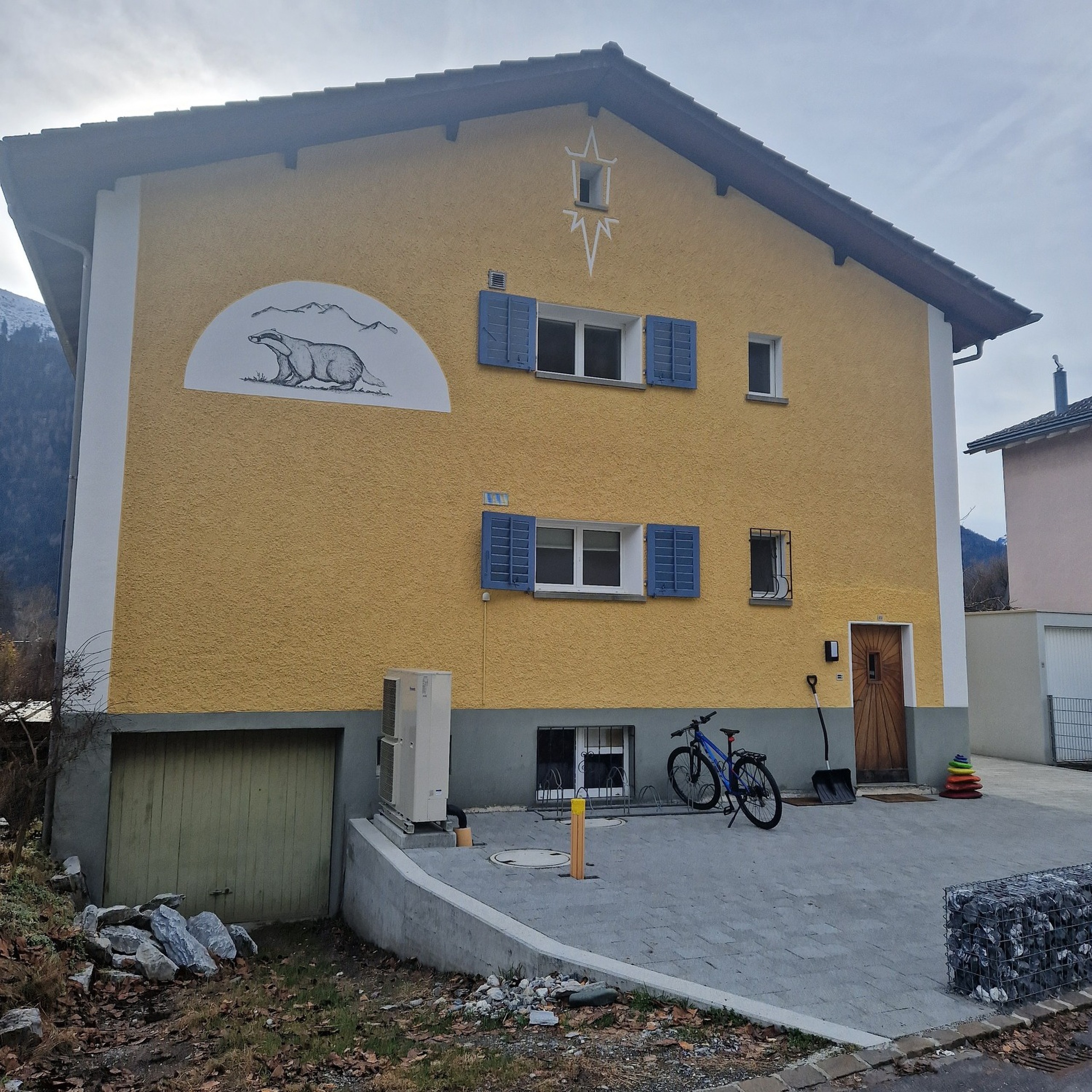 Picture 5
