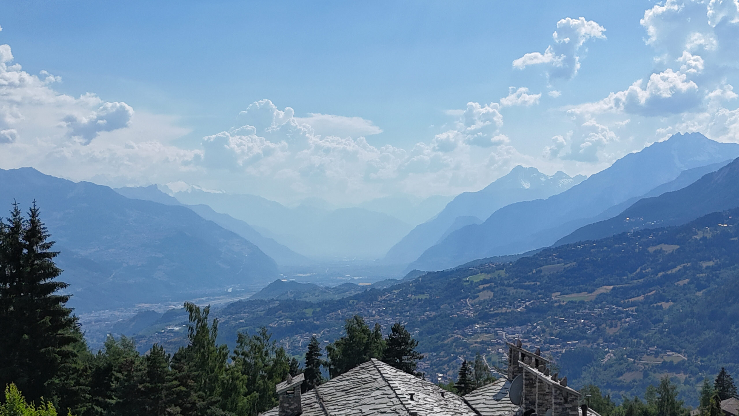 Vista dalla terrazza dell'appartamento