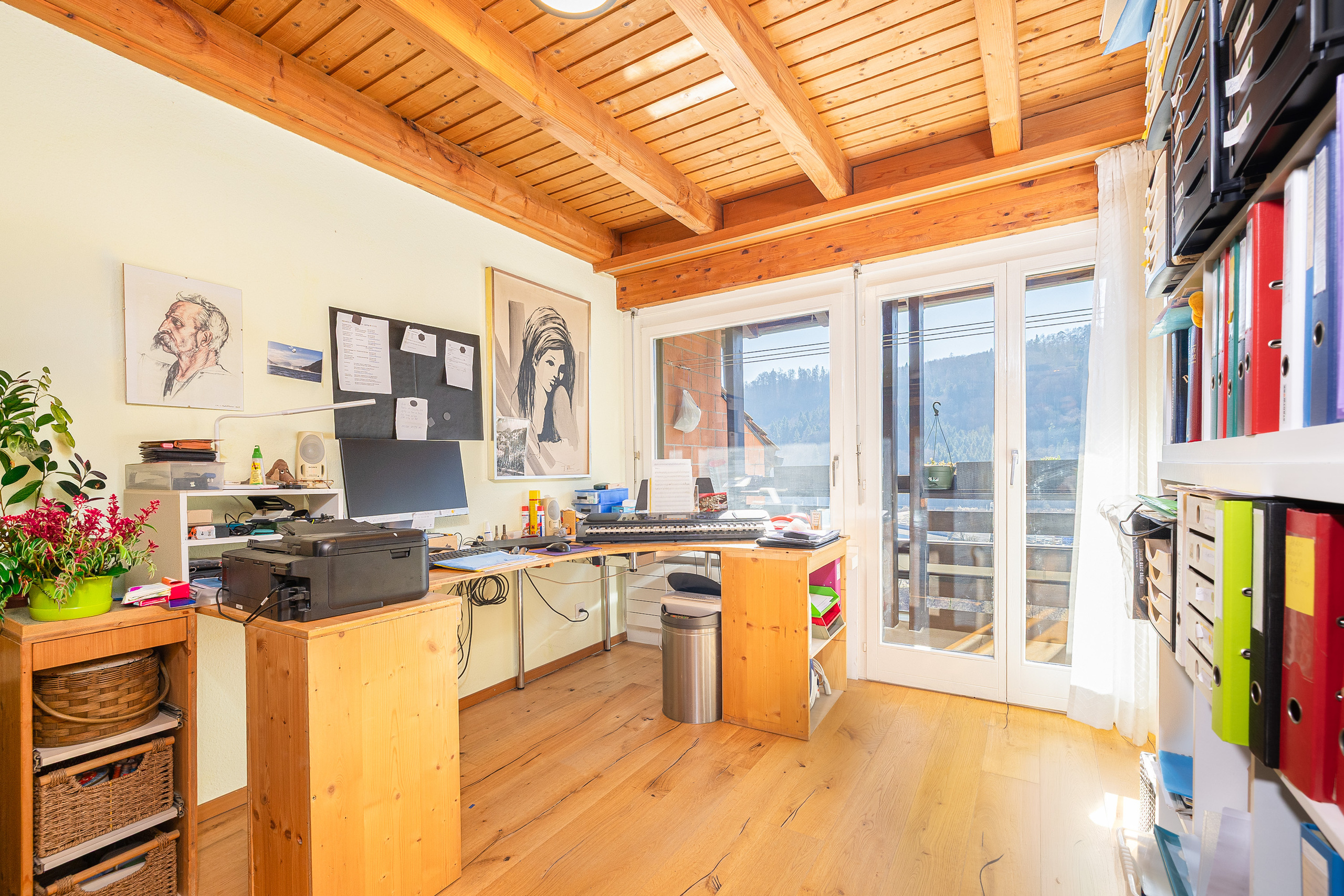 Interior view 5