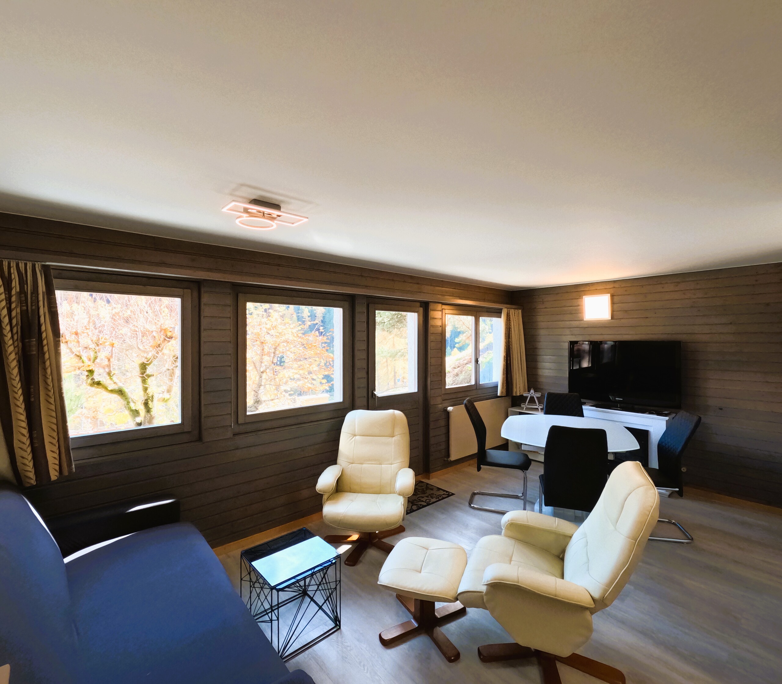 Séjour et coins repas 