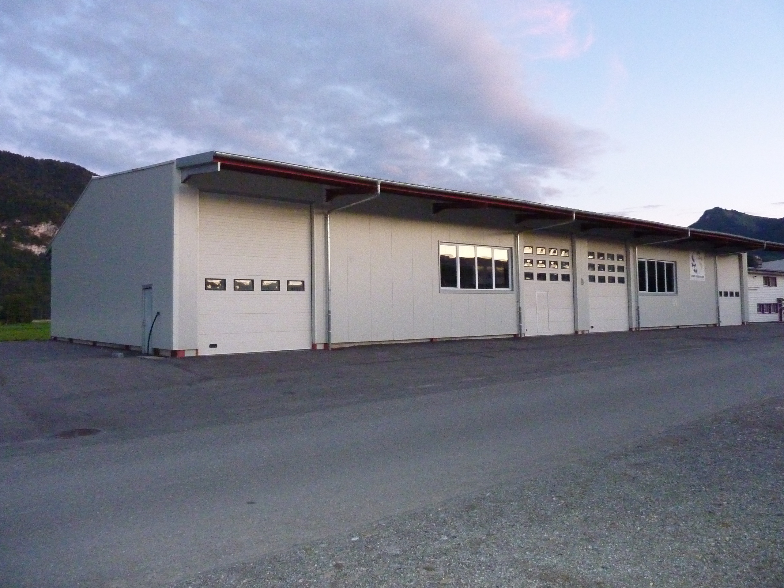 Exterior view 2