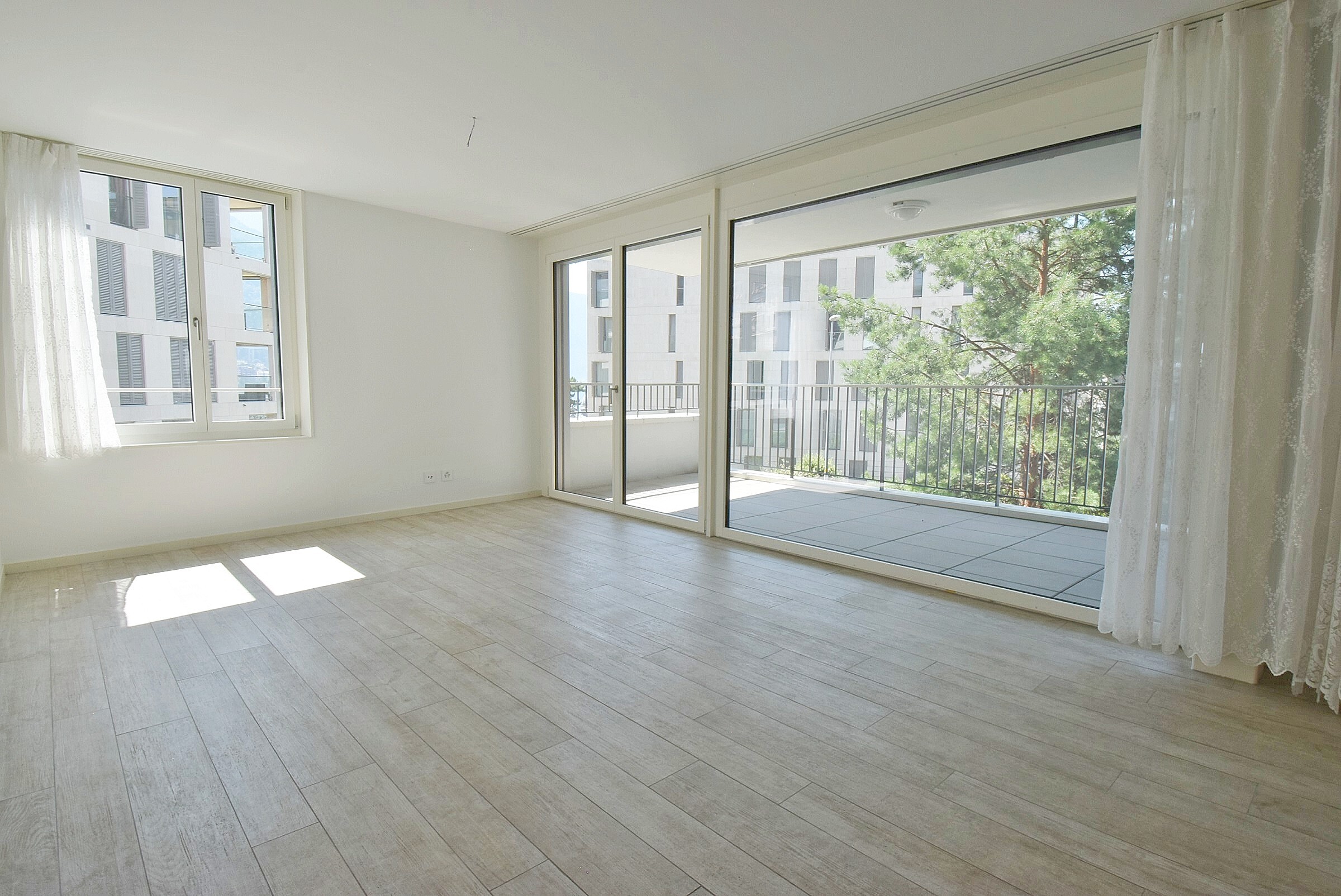 Interior view 3
