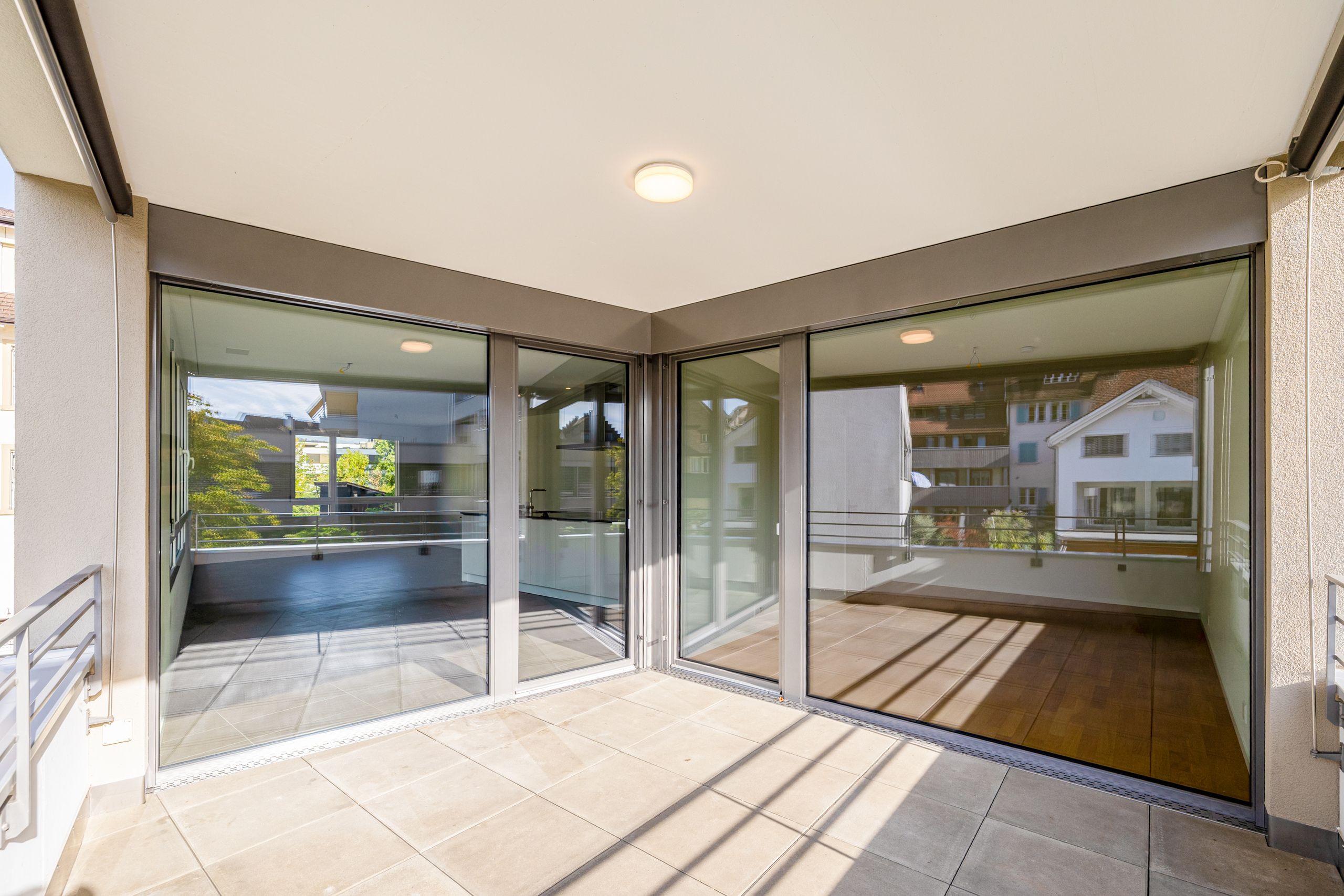 Interior view 4