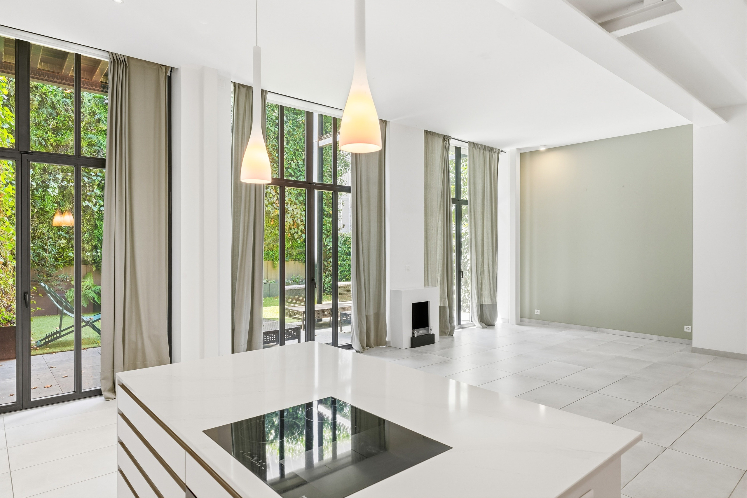 Interior view 1